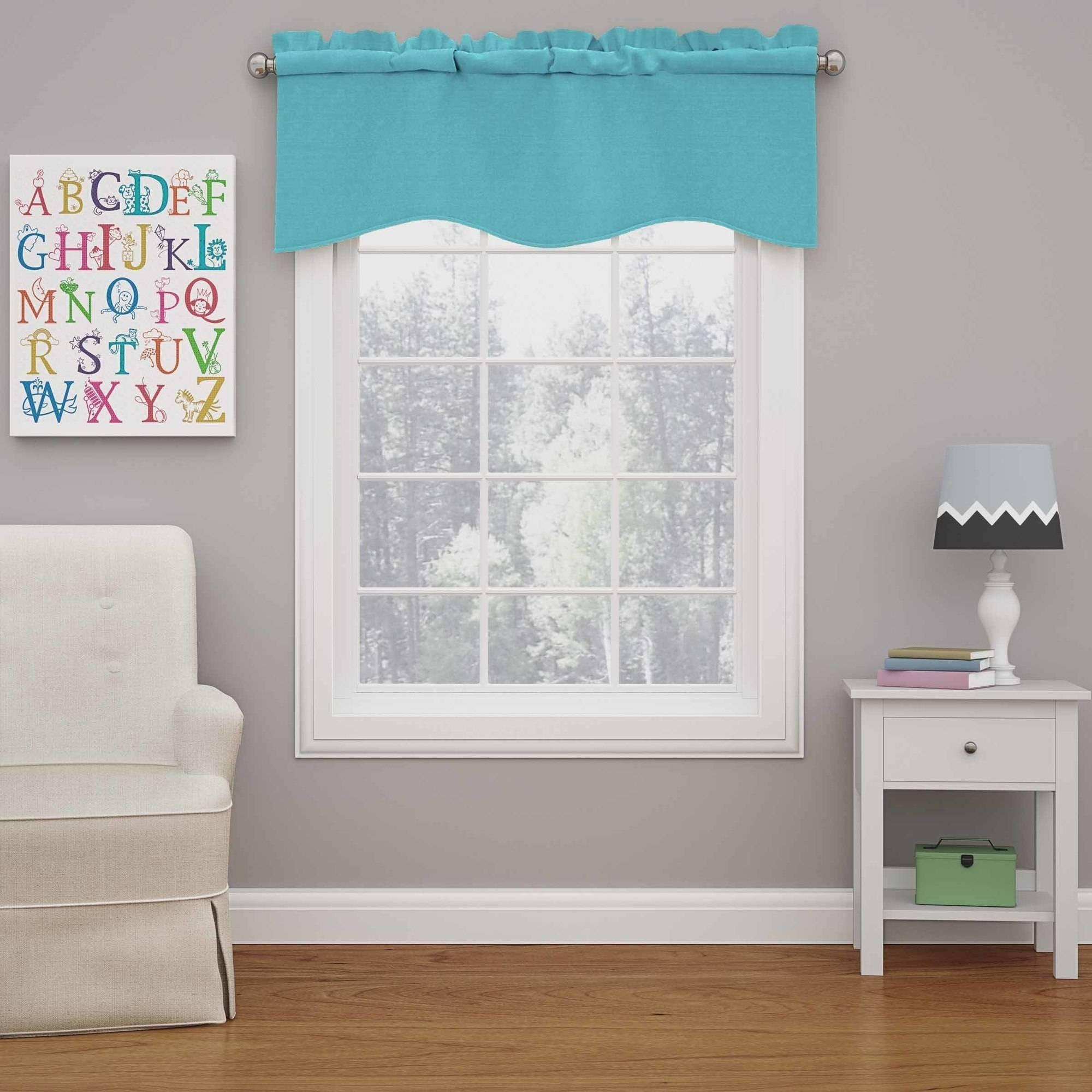 Eclipse Kendall Scalloped 42'' W Window Valance