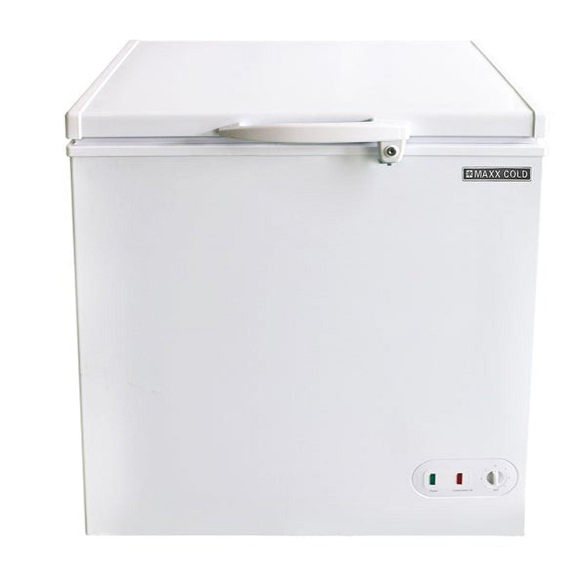 Maxx Cold 30.4" Compact Solid Top Chest Freezer - 5.2 Cu Ft