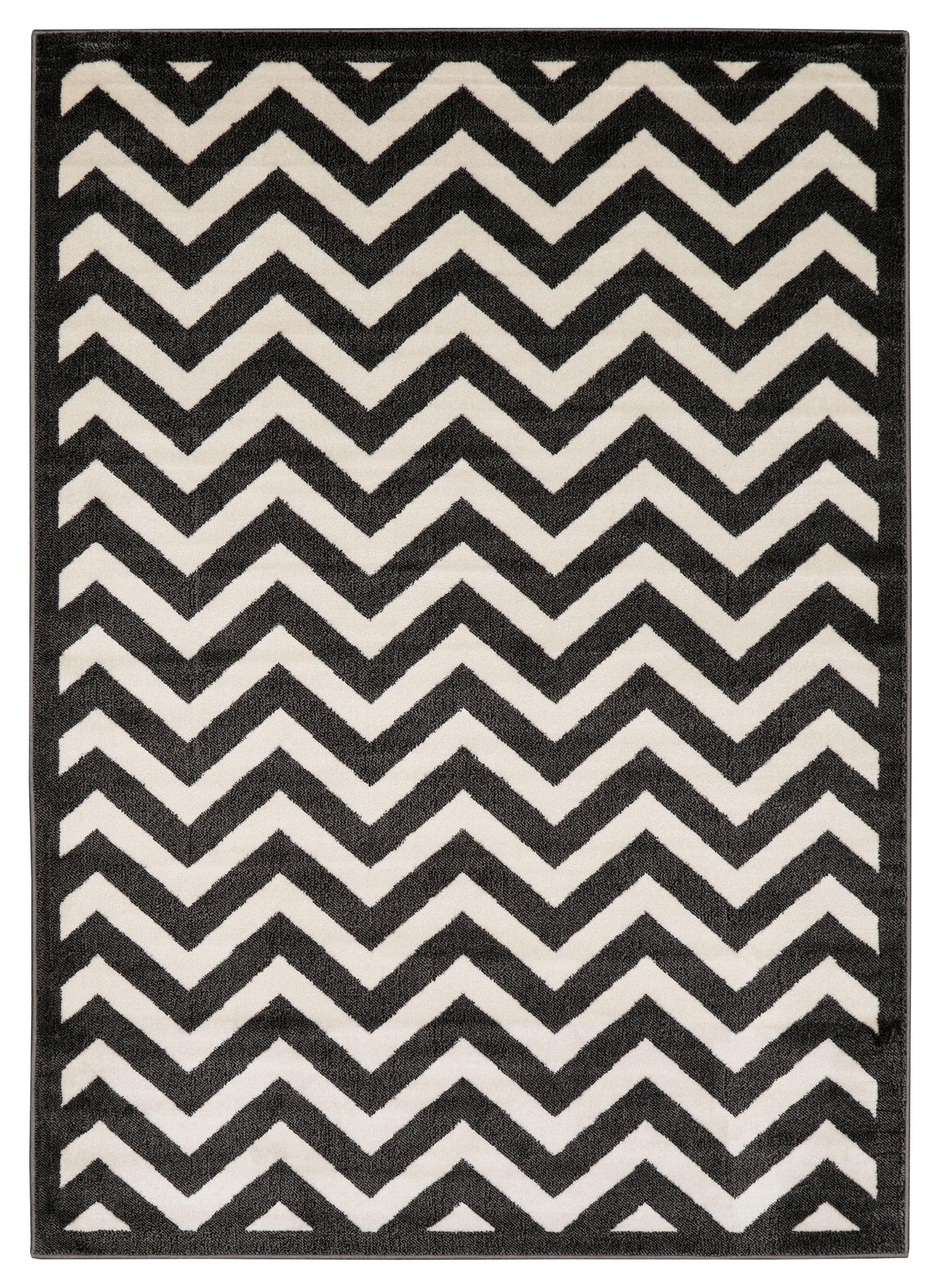 Chevron Charcoal and Ivory 8' x 10' Synthetic Rug