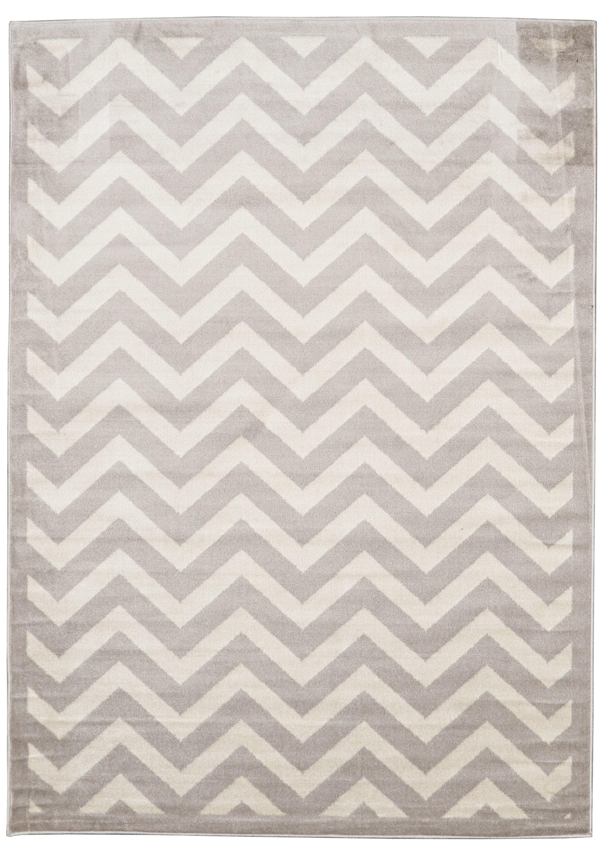 Chevron Elegance Off-White and Grey 8' x 10' Synthetic Rug