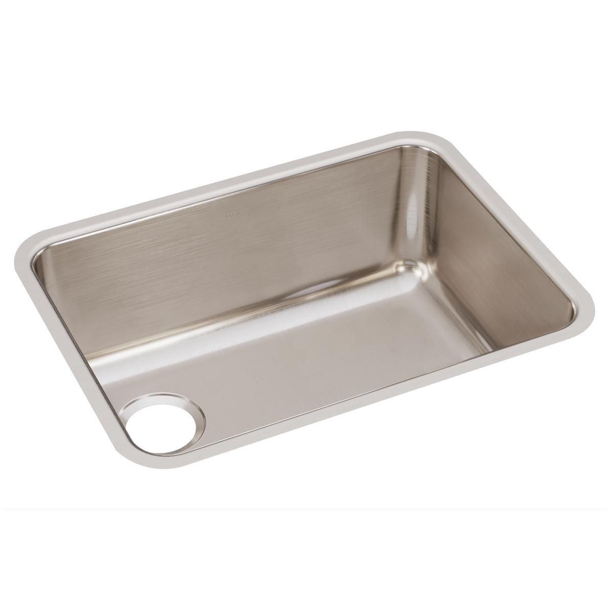 Lustertone 25.5" L x 19.25" W Undermount Kitchen Sink