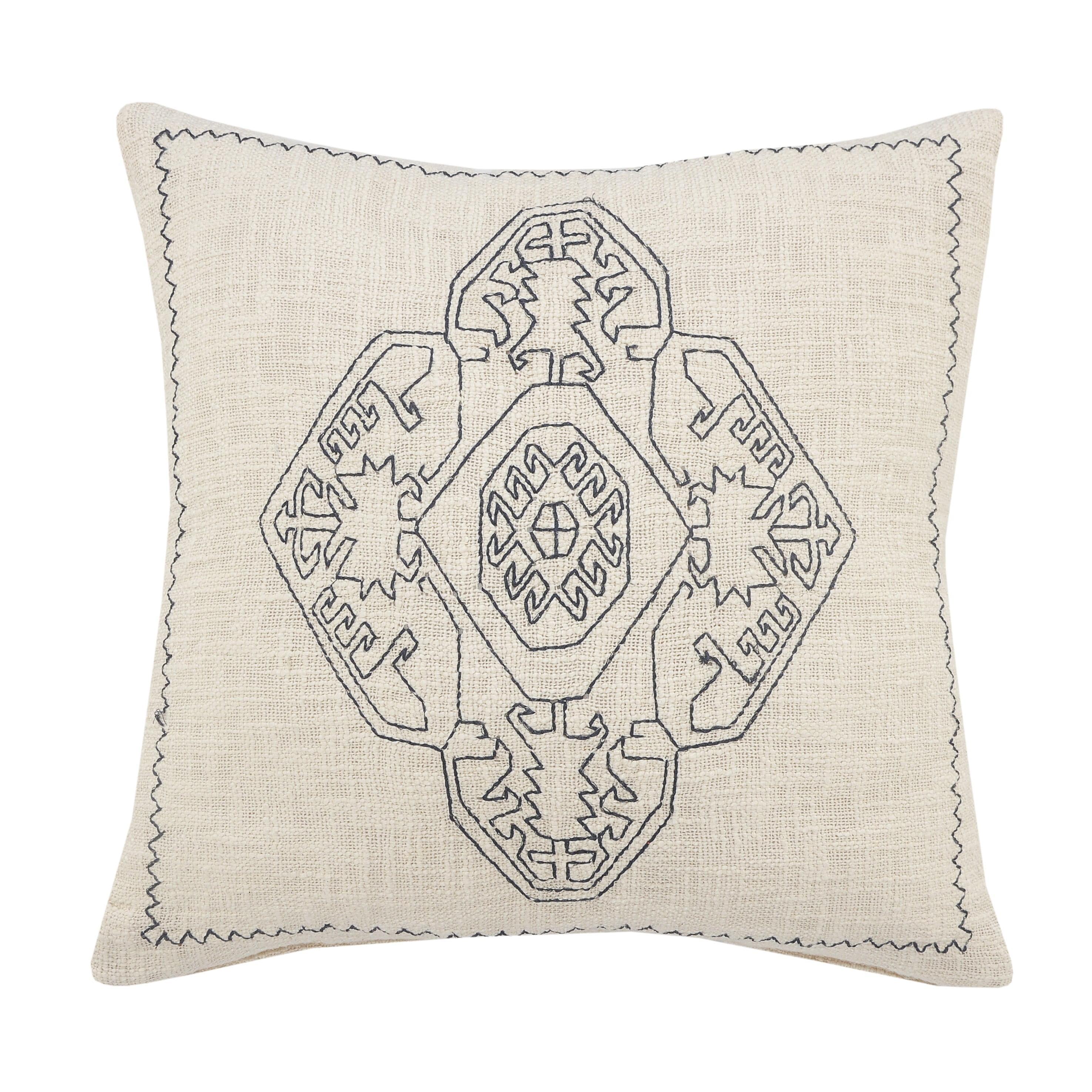 Medallion throw pillows best sale