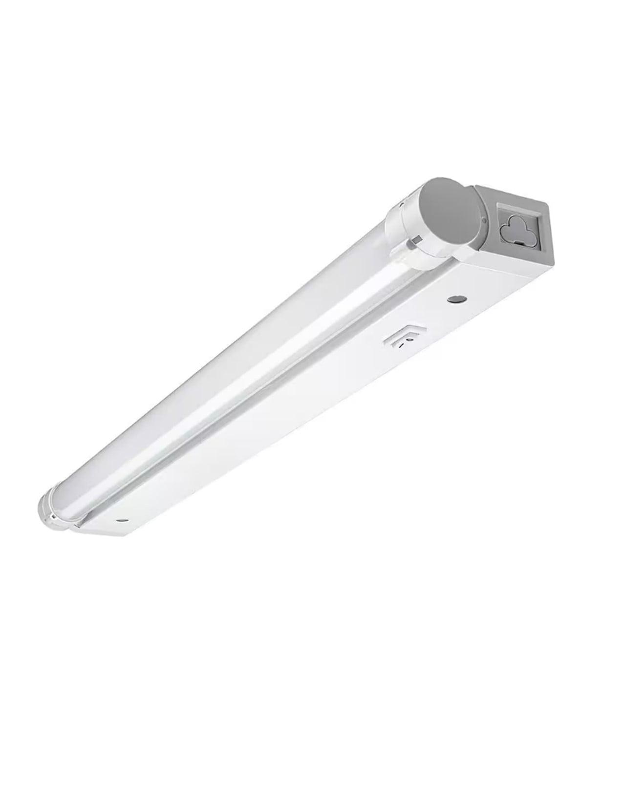 ETI 18" Adjustable Under Cabinet LED Light, 500 Lumens, Direct Wire or Plug-in