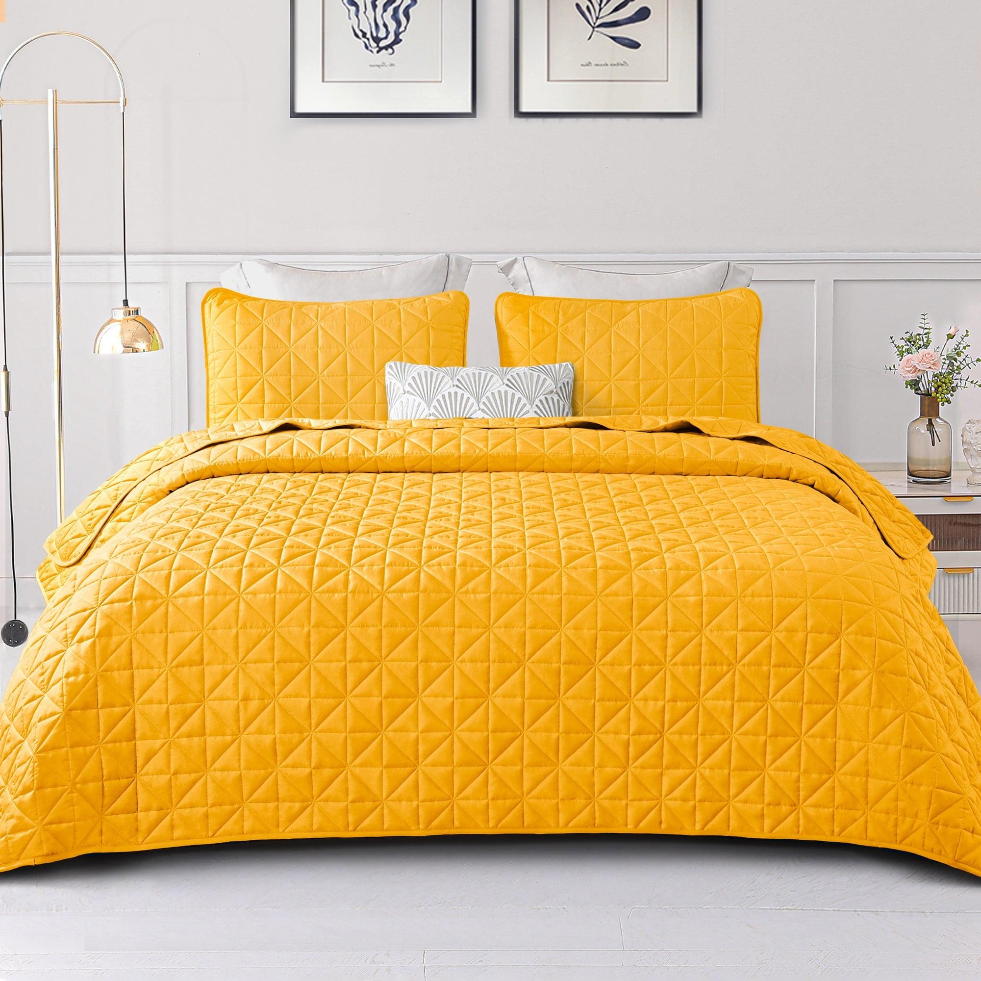 Exclusivo Mezcla Twin Quilt Bedding Set, Lightweight Soft Yellow Twin Bedspreads Coverlets with Geometric Stitched Pattern