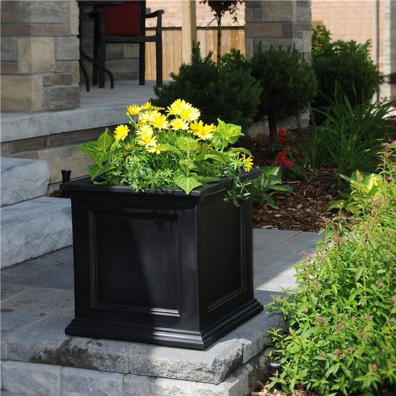 Fairfield Black Polyethylene Square Patio Planter with Water Reservoir