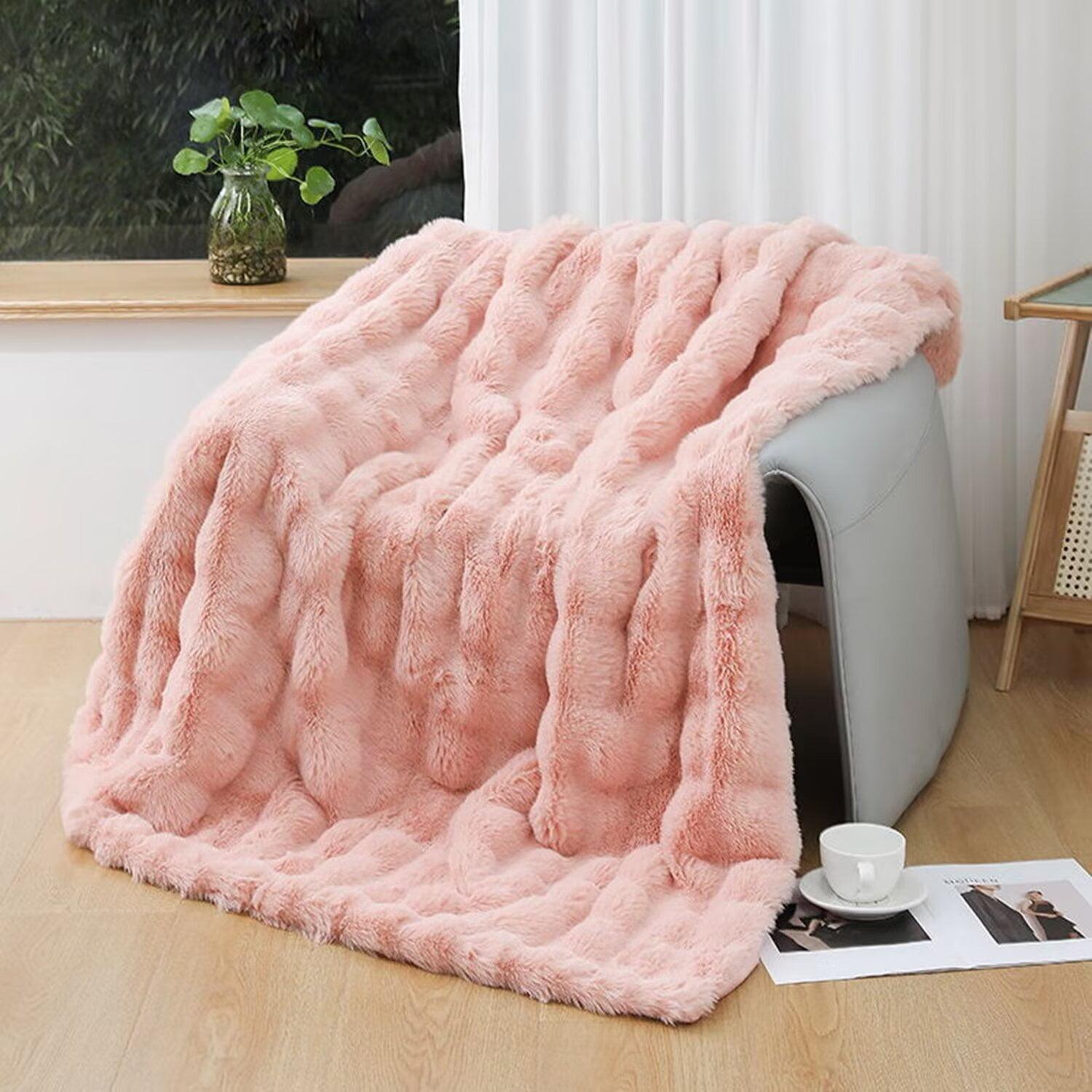 Pink Faux Fur 50"x60" Weighted Fleece Throw Blanket