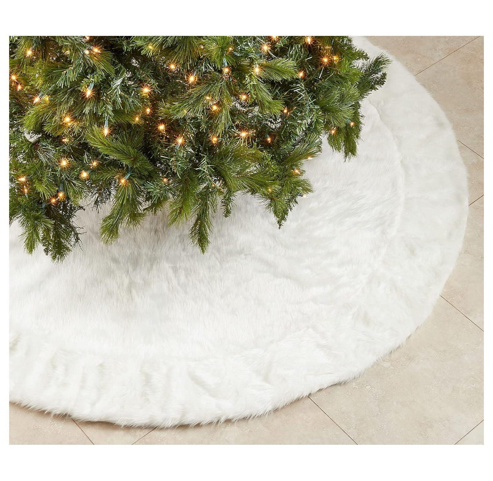 Saro Lifestyle Solid Faux Fur Design Christmas Tree Skirt