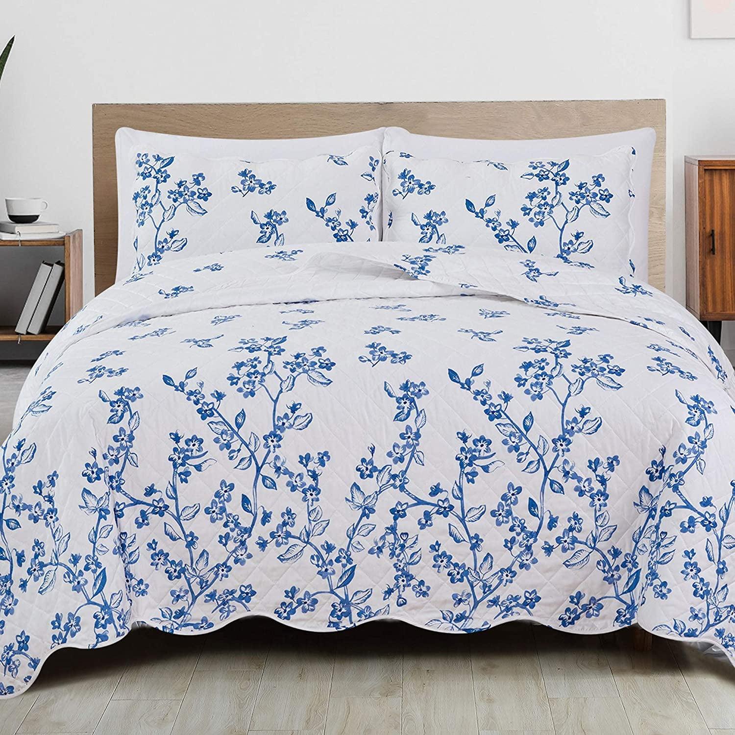 Flora Reversible Quilt Set Blue - Laura Ashley