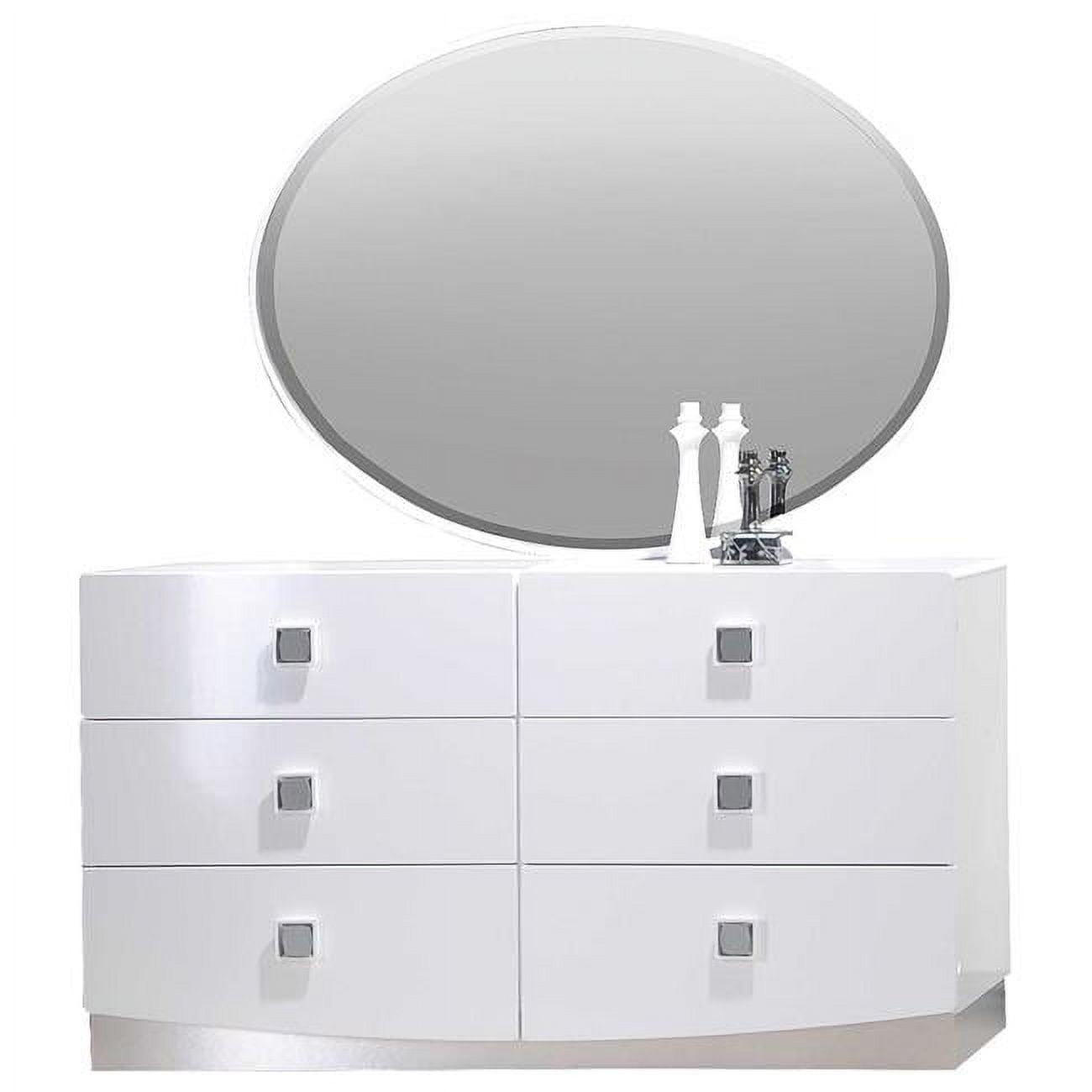 Elegant Mid-Century 6-Drawer White Lacquer Dresser and Mirror Set