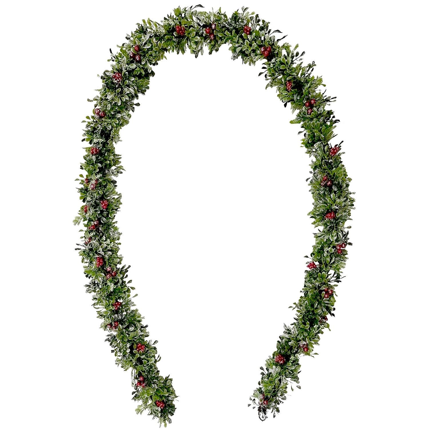 Elegant 9ft Faux Boxwood & Berry Christmas Garland