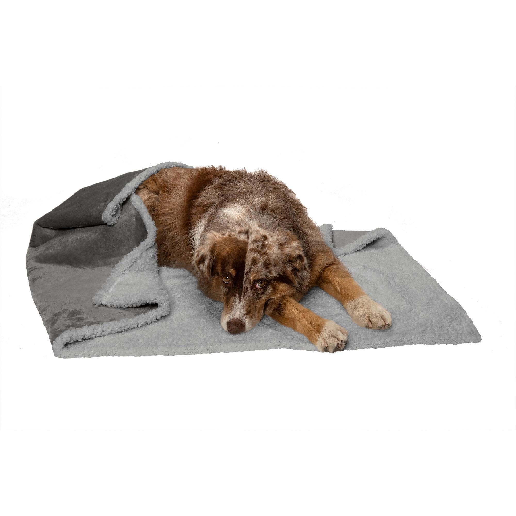 FurHaven Snuggly & Warm Soft-Edge Warming Waterproof Blanket