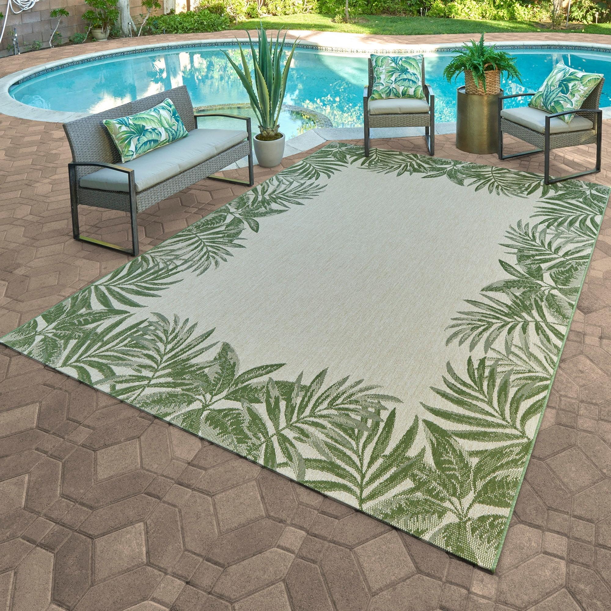 Gertmenian Paseo Tropic Green Palm Border Indoor/Outdoor Flatweave Area Rug