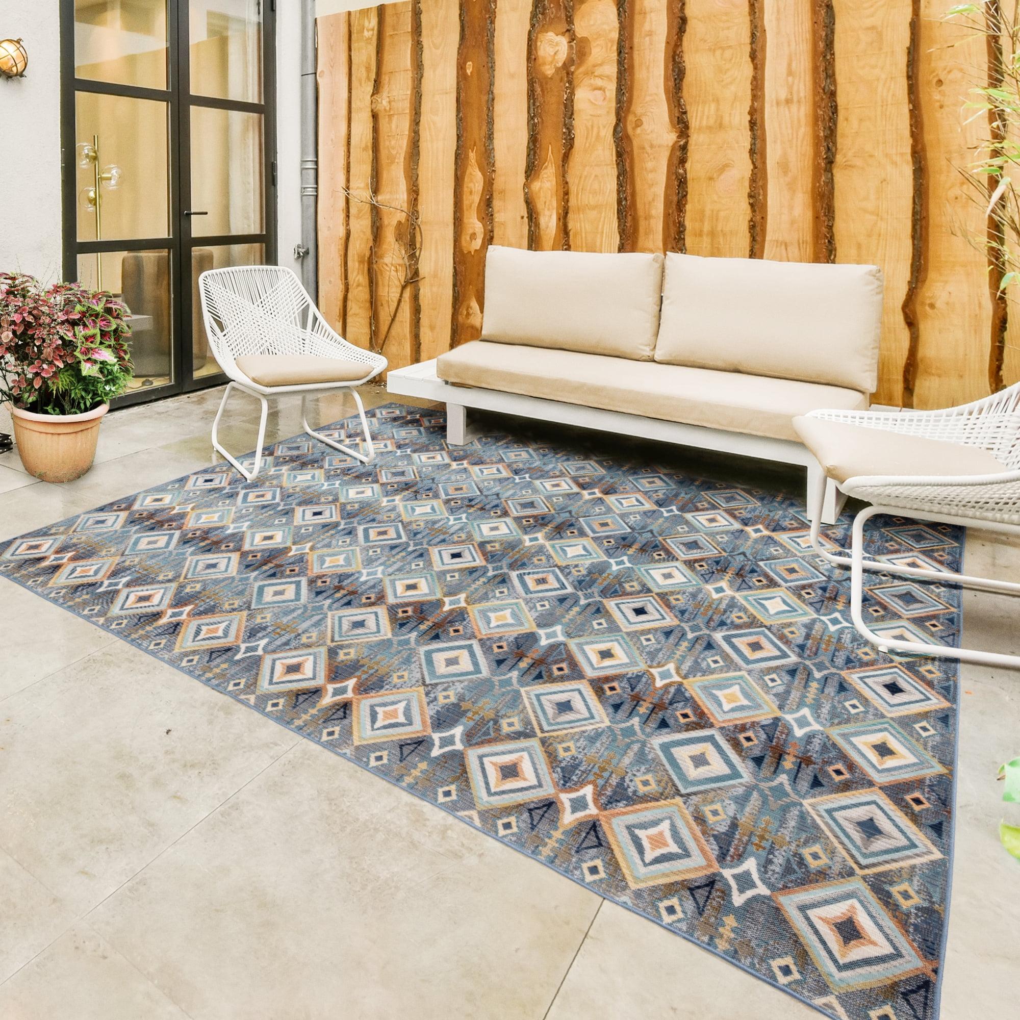 Gertmenian Sierra Kenna Blue Bohemian Geometric Diamond Indoor/ Outdoor Area Rug