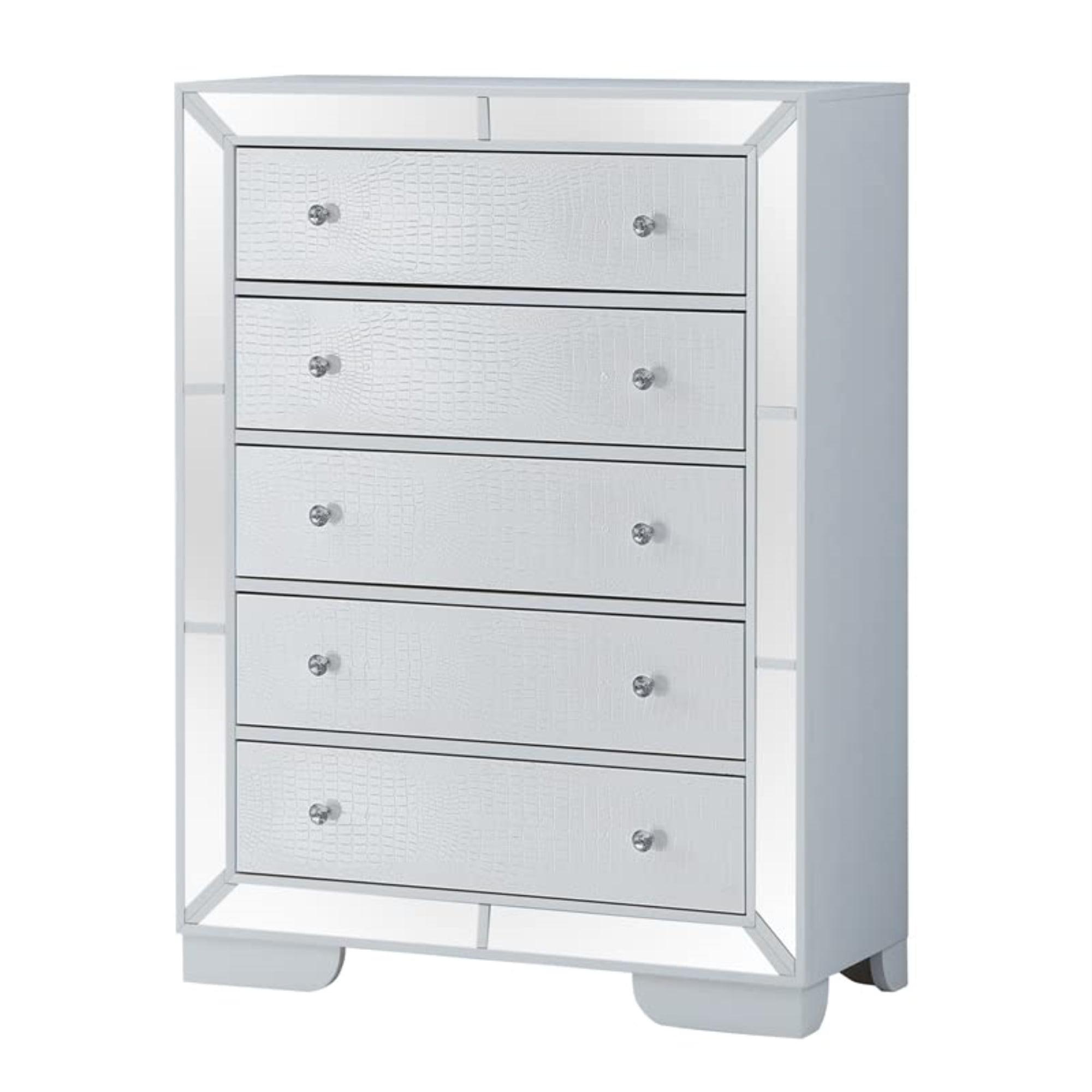 Elegant White 5-Drawer Glam Dresser with Dovetail Construction