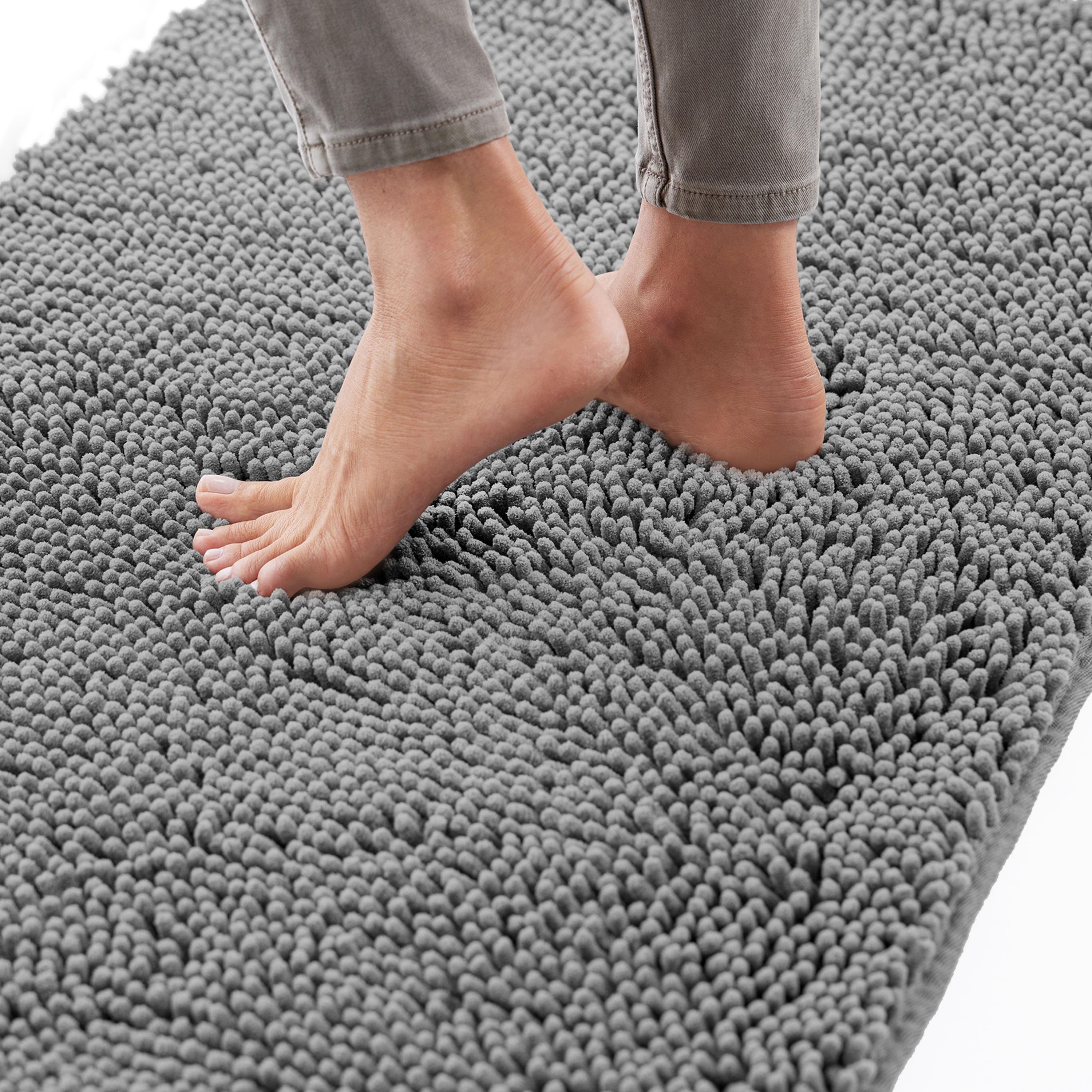 Gray Chenille 30" x 20" Bath Rug with Rubber Backing