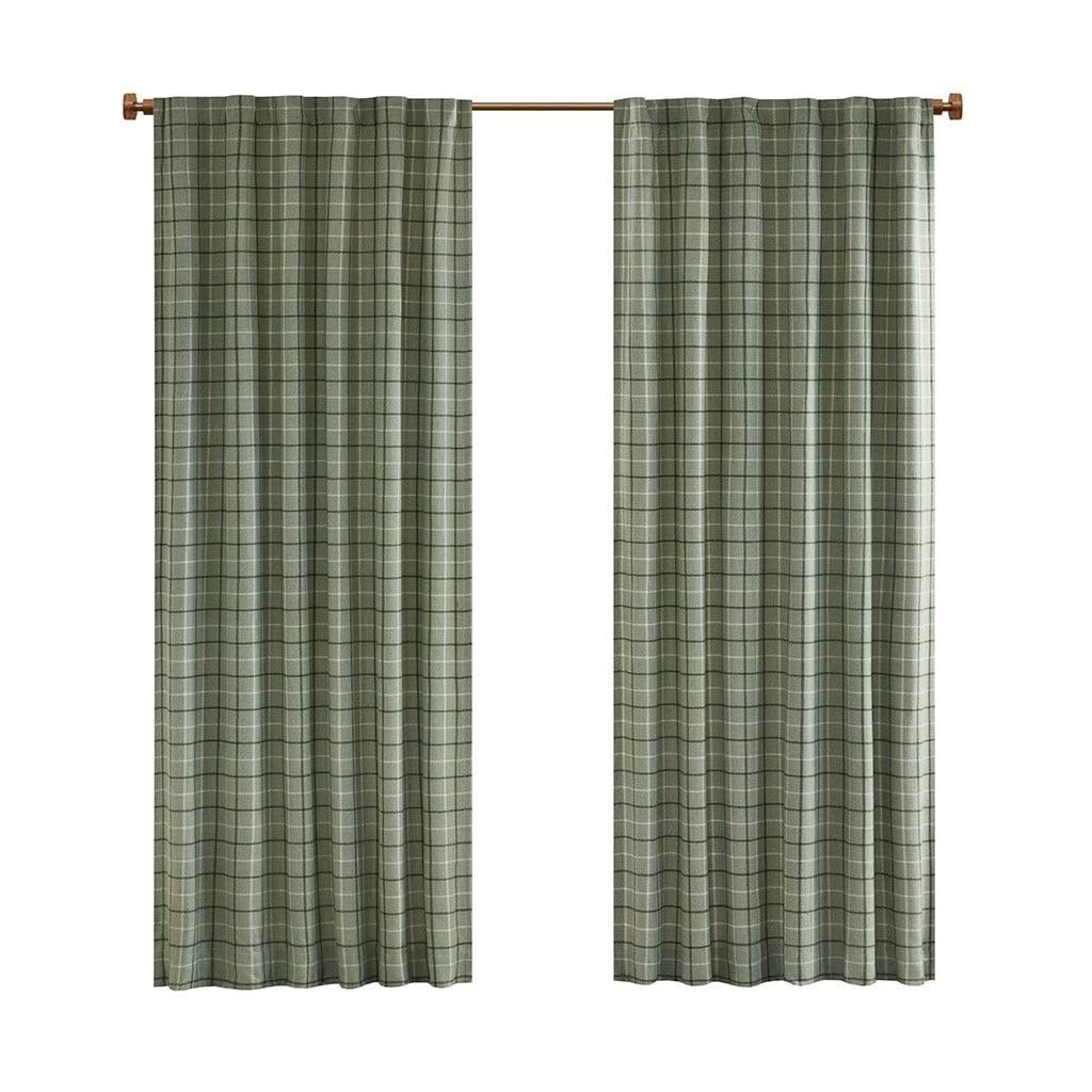 Green Plaid Light-Filtering Polyester Curtain Panel 50x95"