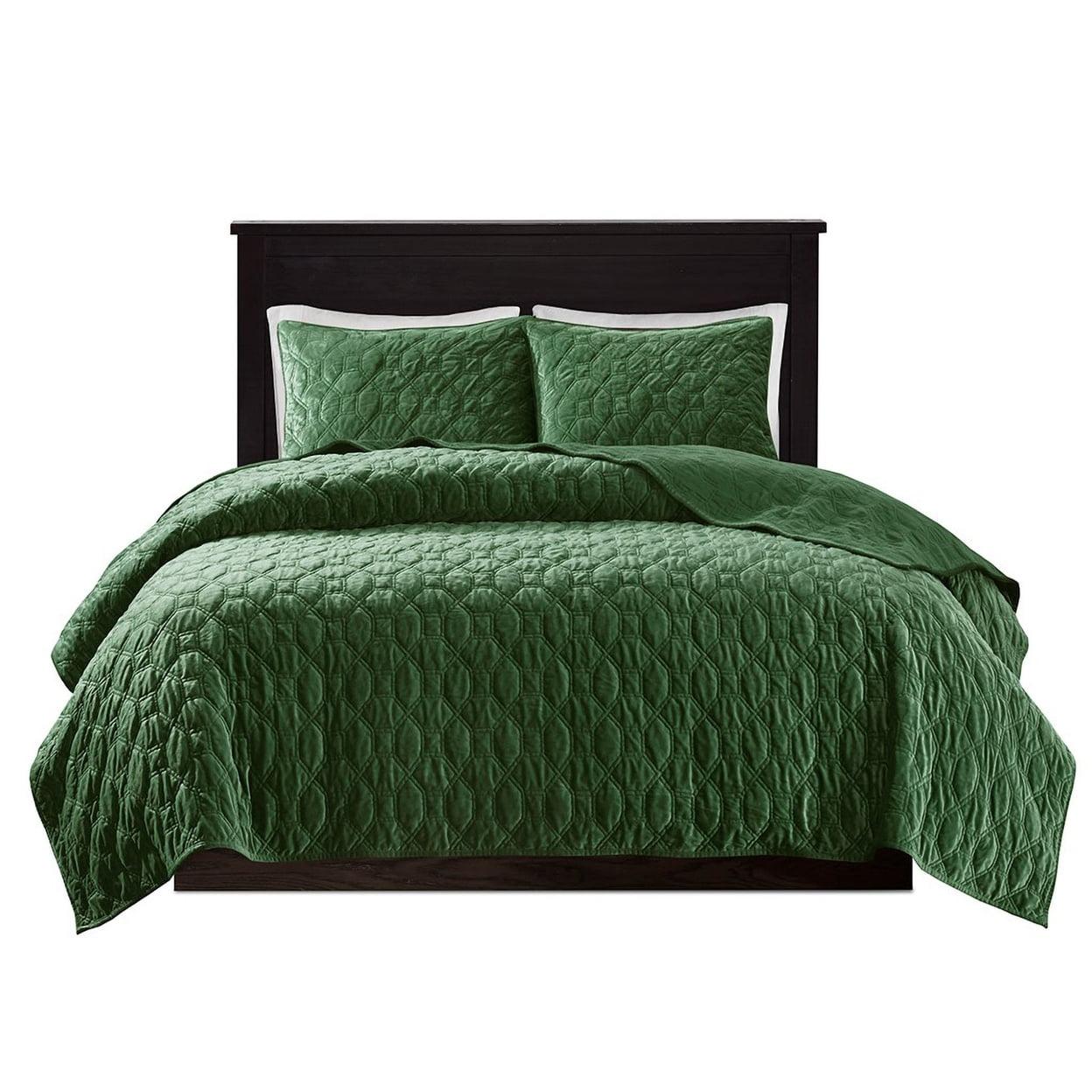 Harper 3 Piece Velvet Quilt Set