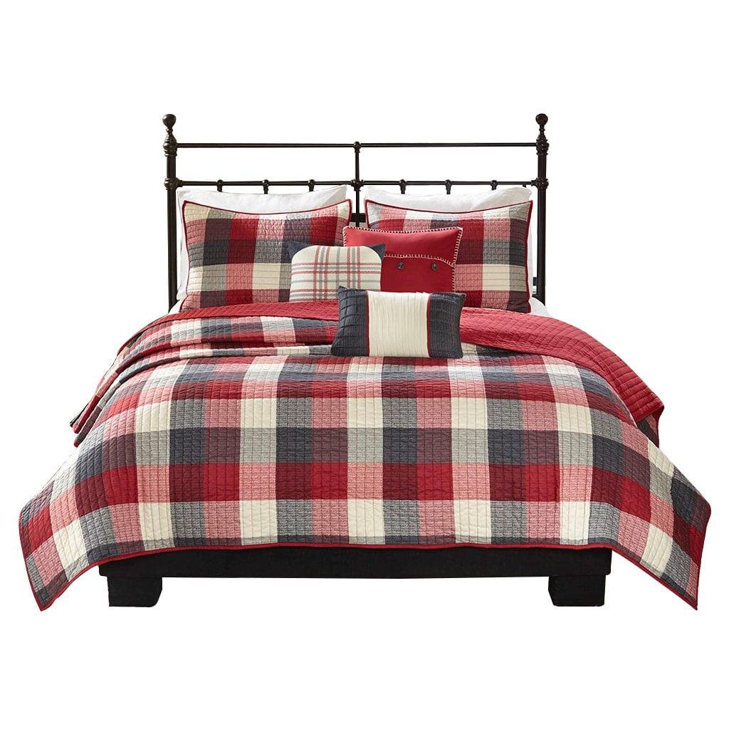 Madison Park Ridge 6 Piece Printed Herringbone Quilt Set with Throw Pillows
