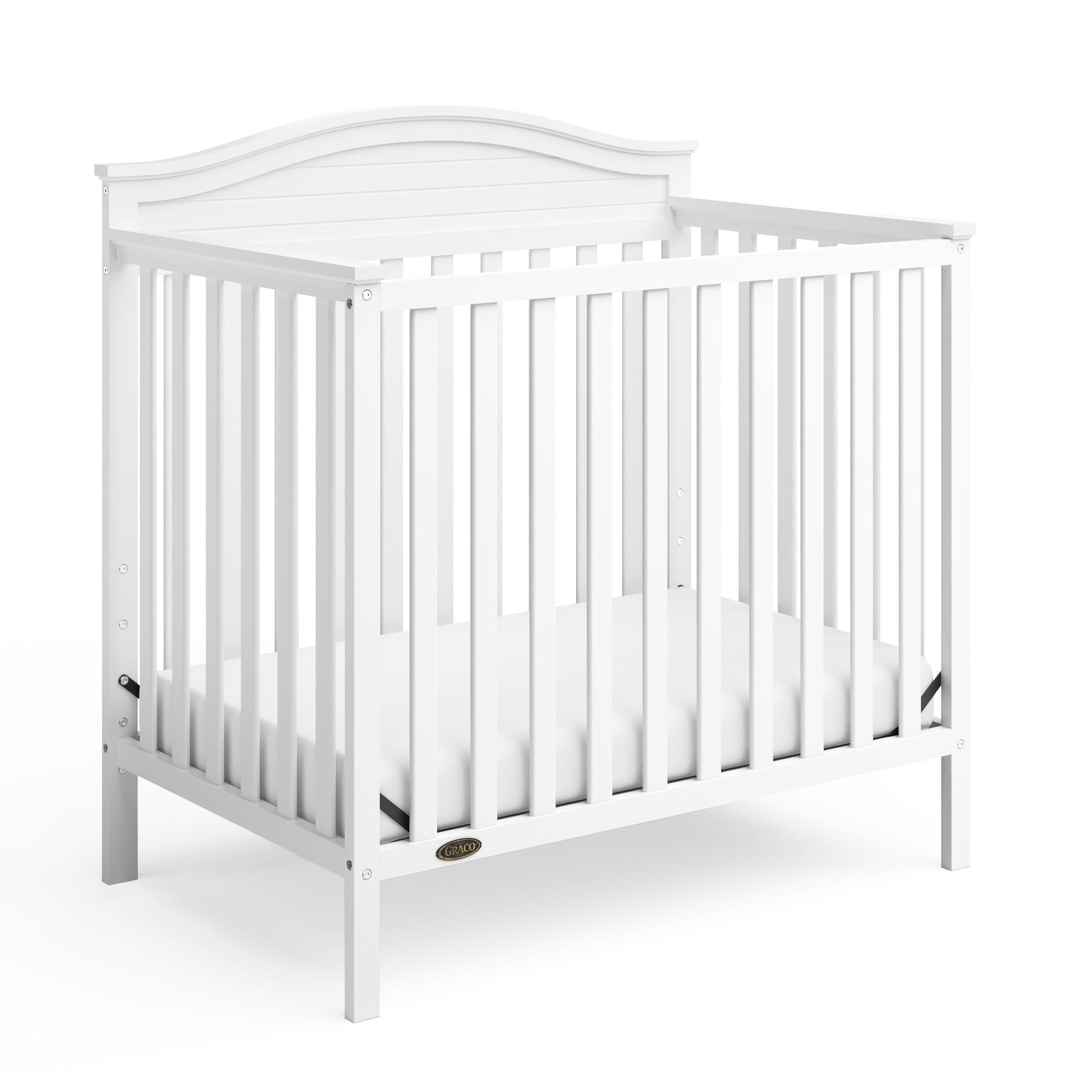 Graco Graco Stella 4-in-1 Mini Convertible Crib with Mattress