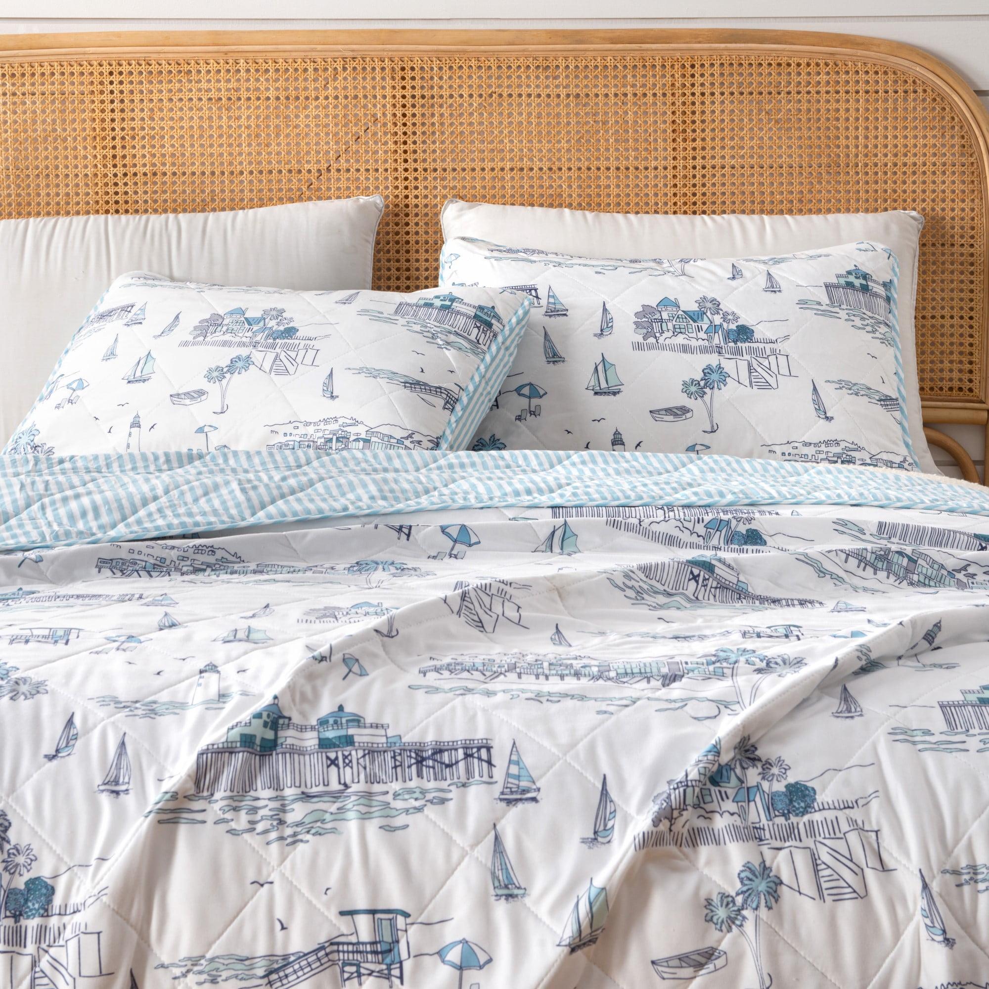 Coastal Sketch Reversible Quilt Set with Shams