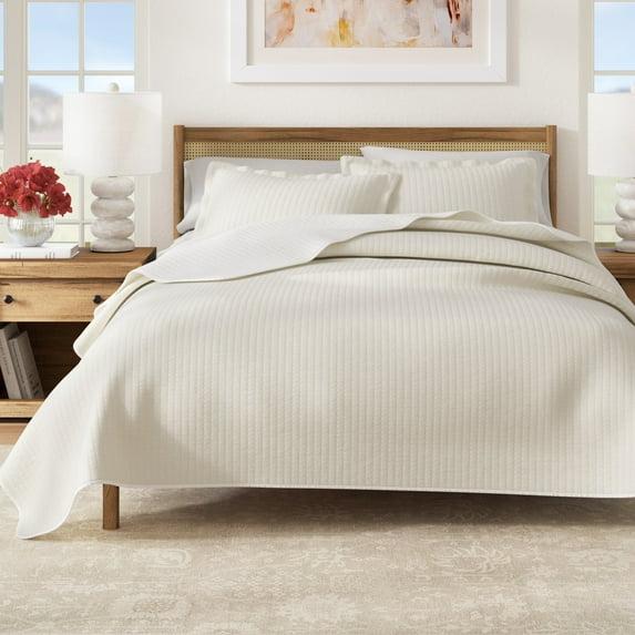 FreshFolds Modern & Contemporary Stripe Stitched Quilt Set with Shams