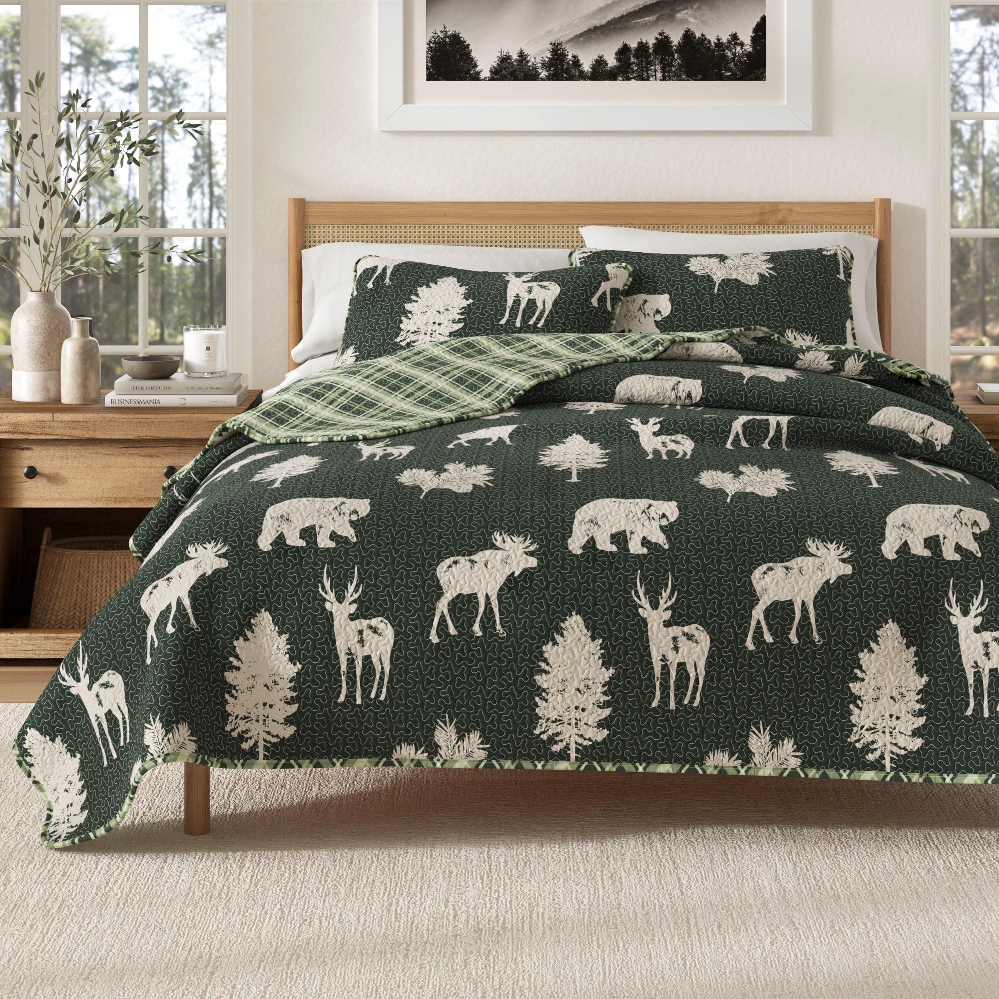 FreshFolds Forest Green Nature Quilt Set Reversible Plaid Quilt Set with Shams