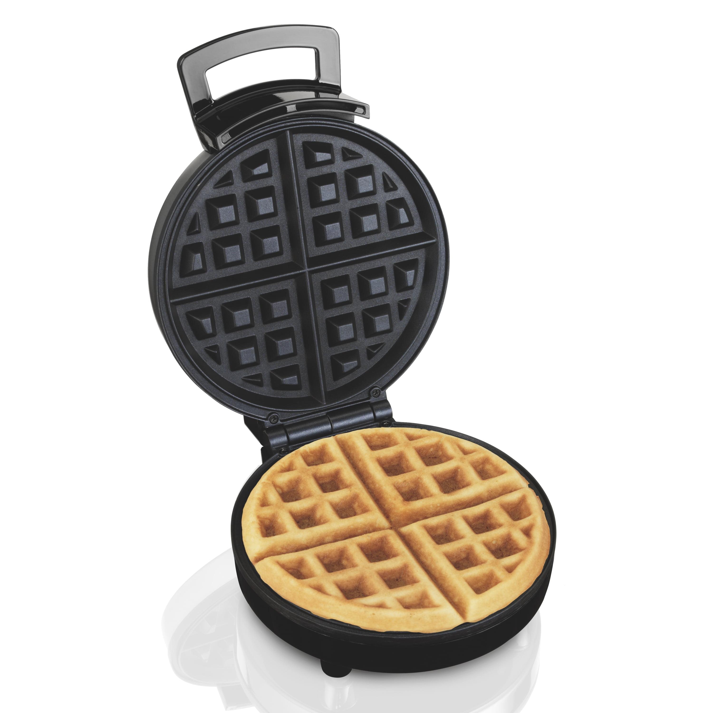 Hamilton Beach 1 waffle Black/Silver Stainless Steel Belgian Waffle Maker
