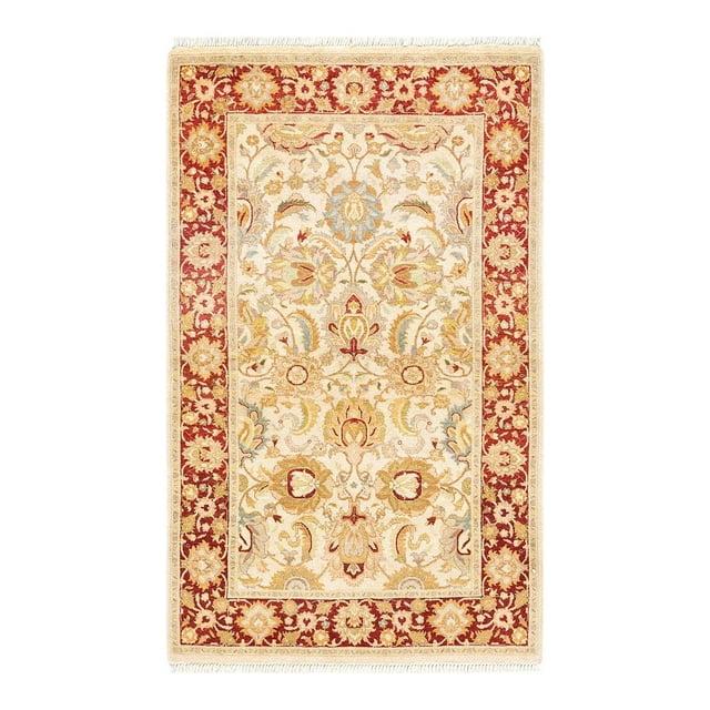 Hand-Knotted Wool Oriental Traditional Ivory Area Rug 3' 2" x 5' 2"