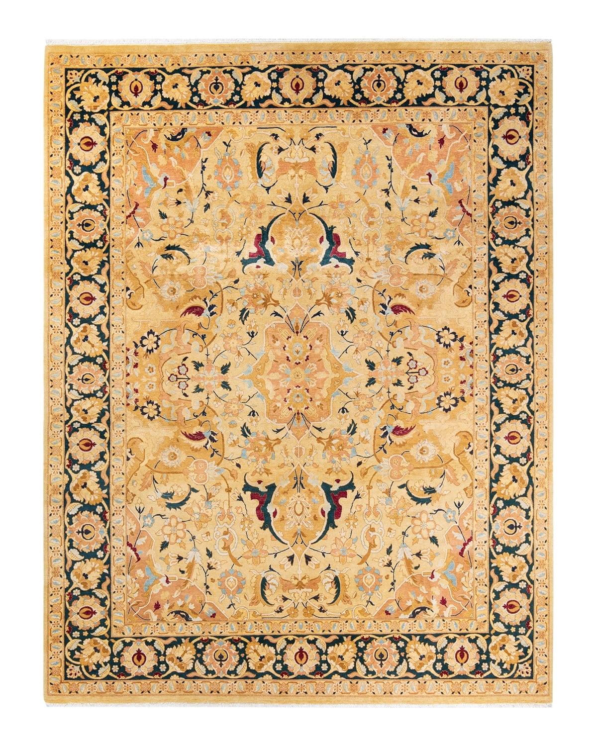 Elegant Ivory Wool Hand-Knotted Traditional 8' x 10' Area Rug