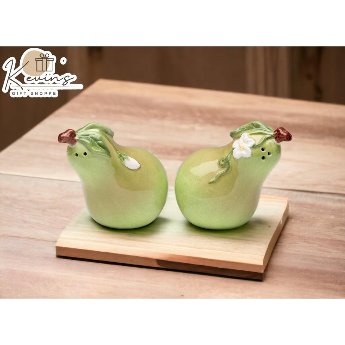 Cosmos Gifts Cosmos Gifts Pear Salt and Pepper Set