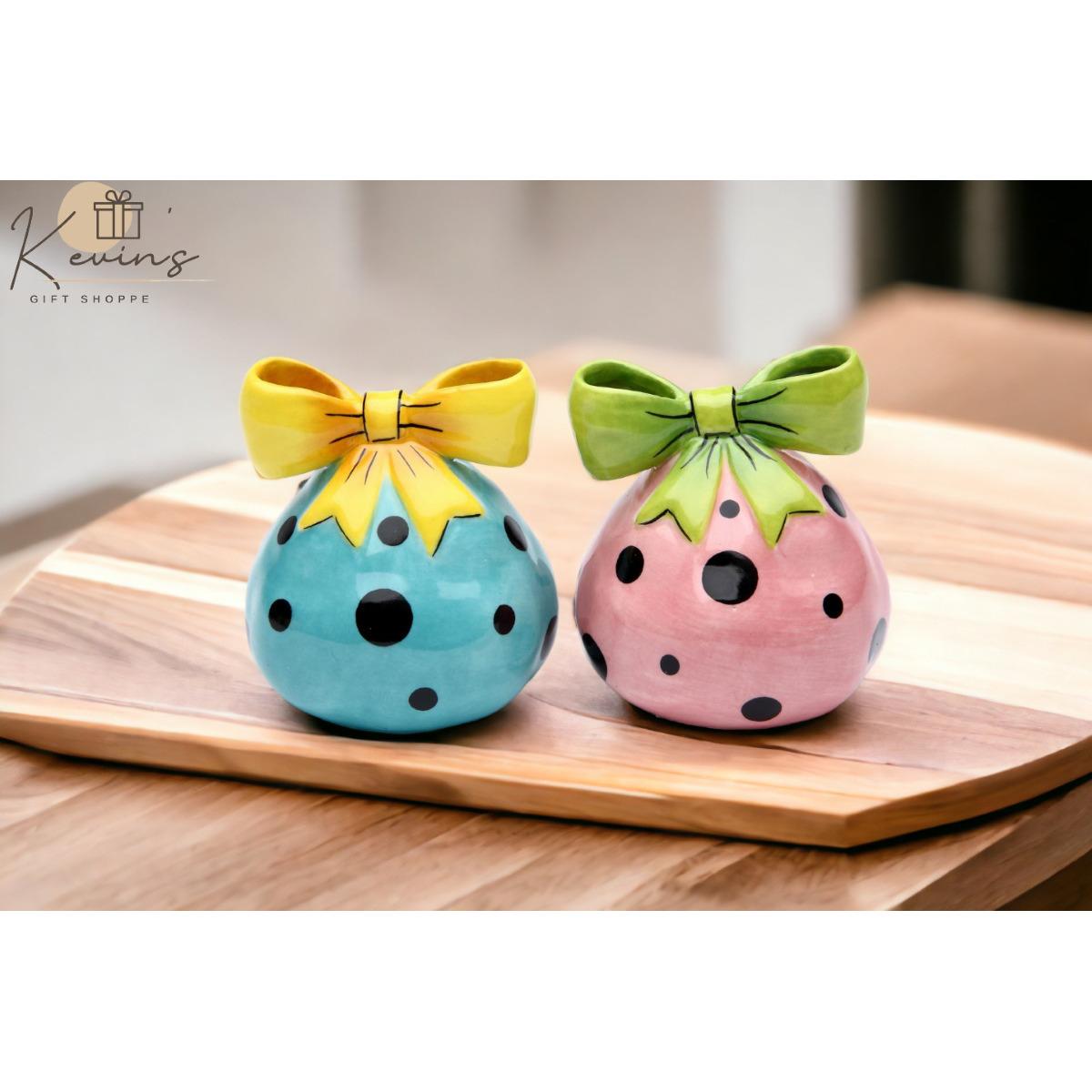 Cosmos Gifts Dots Salt and Pepper Set