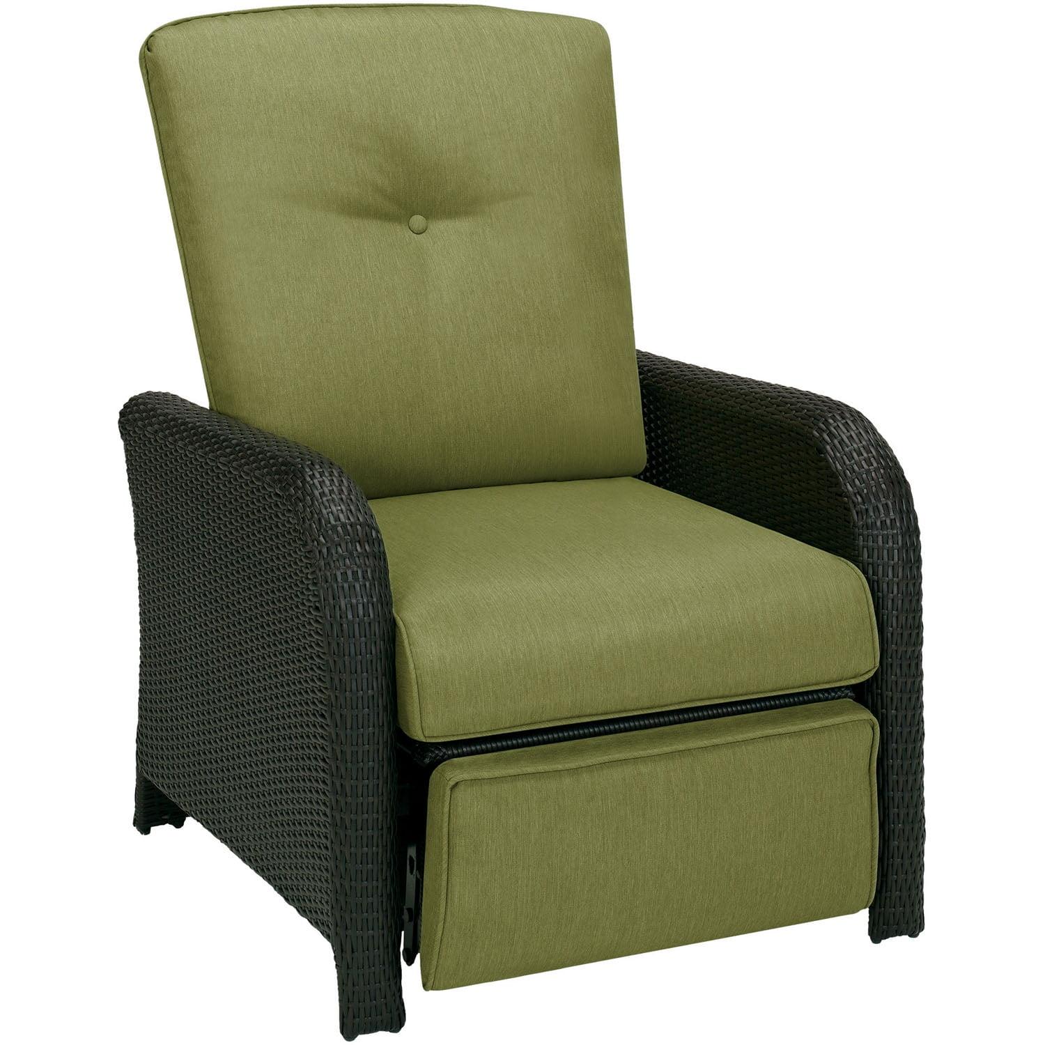 Hanover Strathmere Wicker and Steel Outdoor Patio Lounge Chair, Cilantro Green