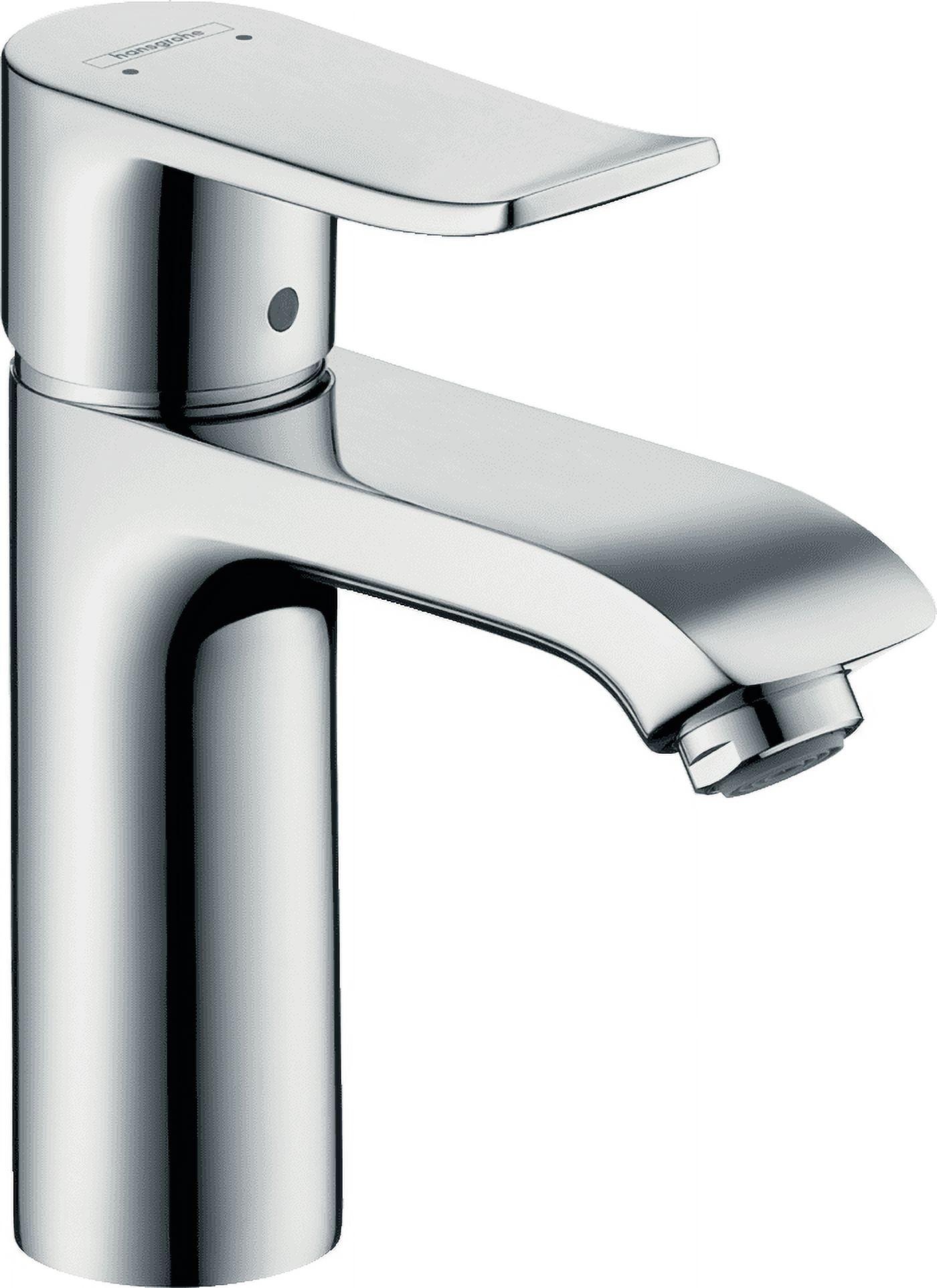 Sleek Chrome Single-Hole Bathroom Faucet with Easy Clean Aerator