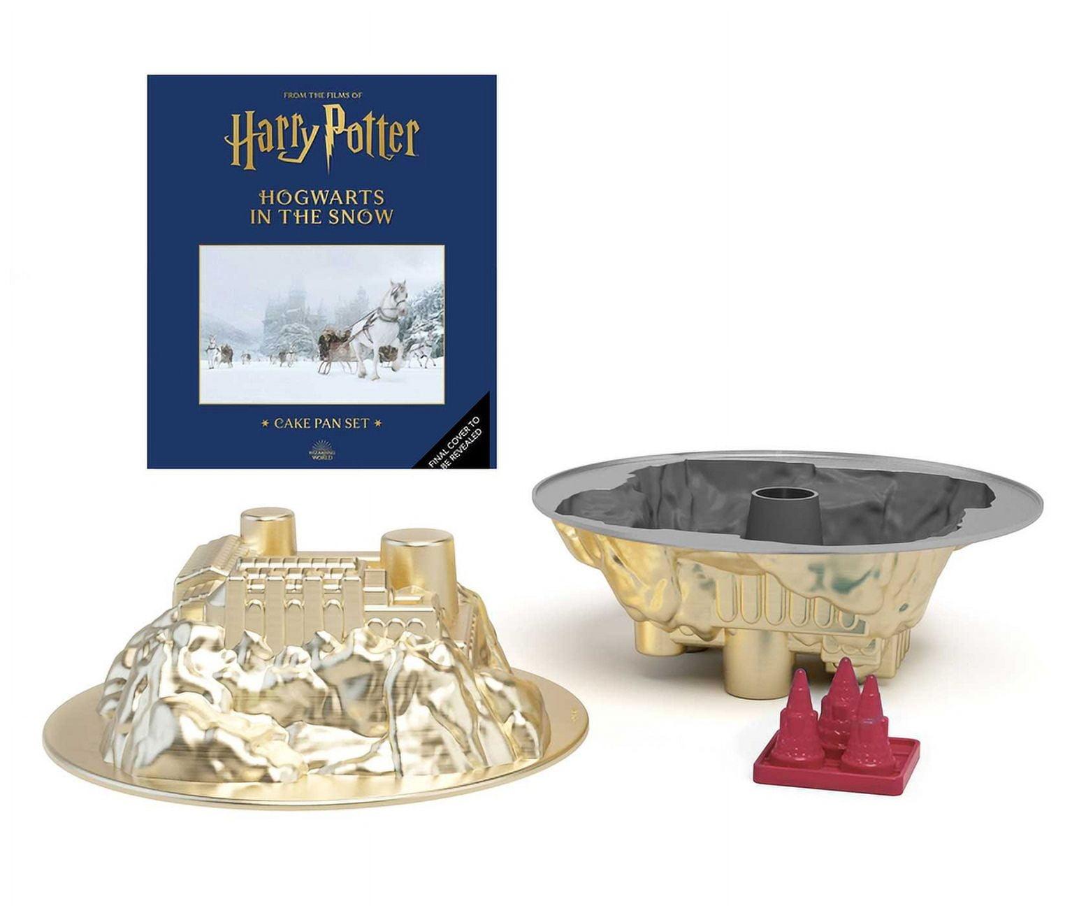 Harry Potter Hogwarts Snow Castle Cake Pan Set with Recipe Book