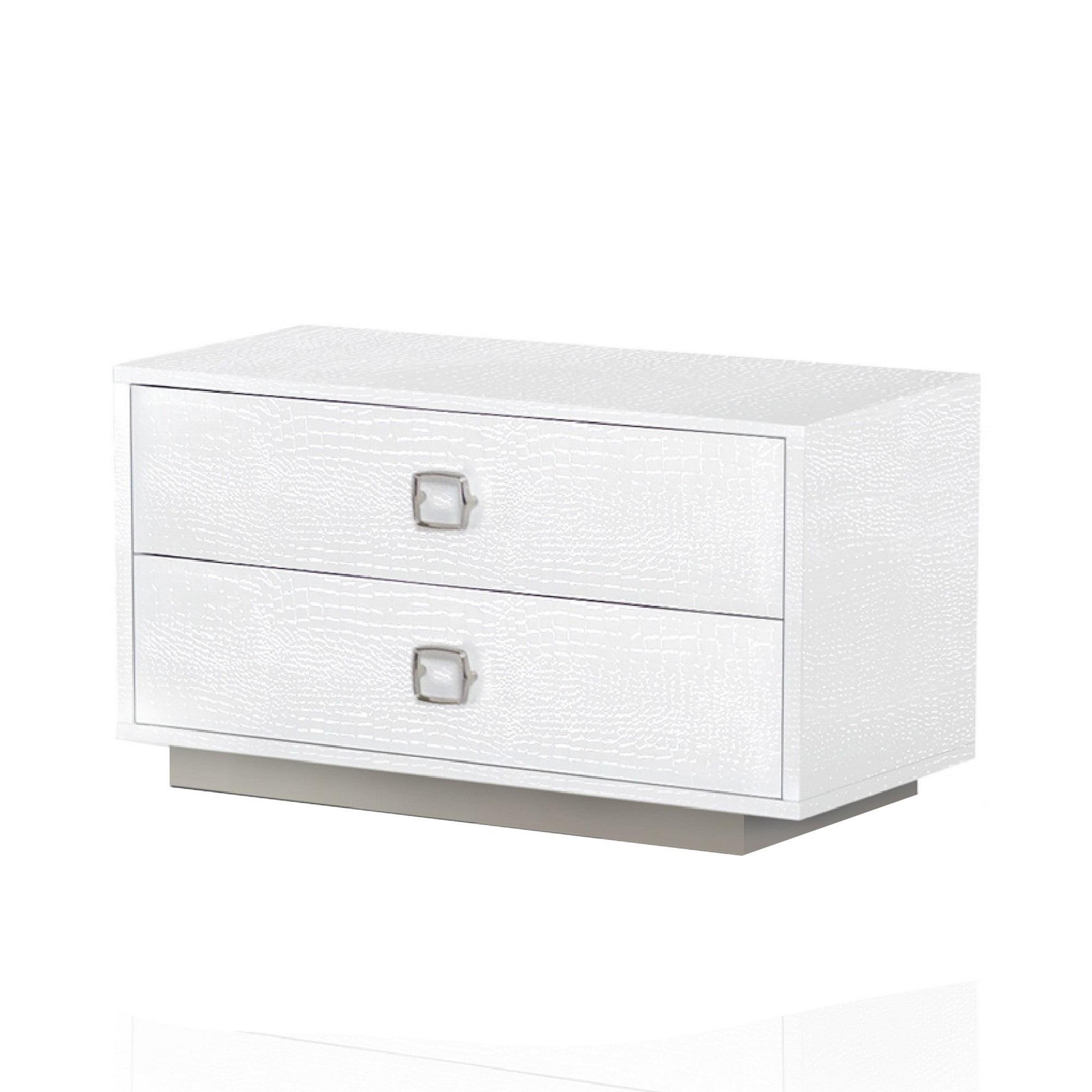 Benjara Hart 31.5'' W Solid Wood Nightstand