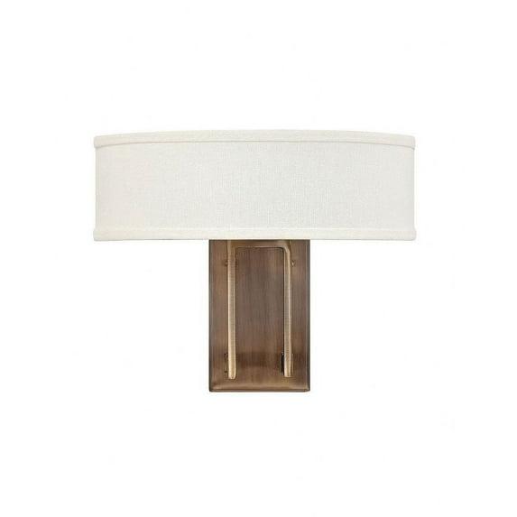 Hinkley Hampton 2-Light 60W Wall Sconce