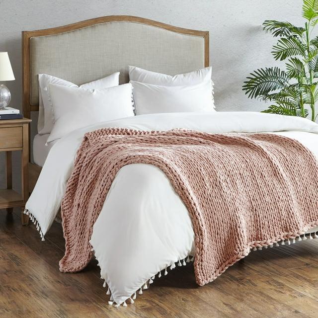 Kelly Clarkson Home Madison Hand Made Chunky Double Knit Throw Blanket