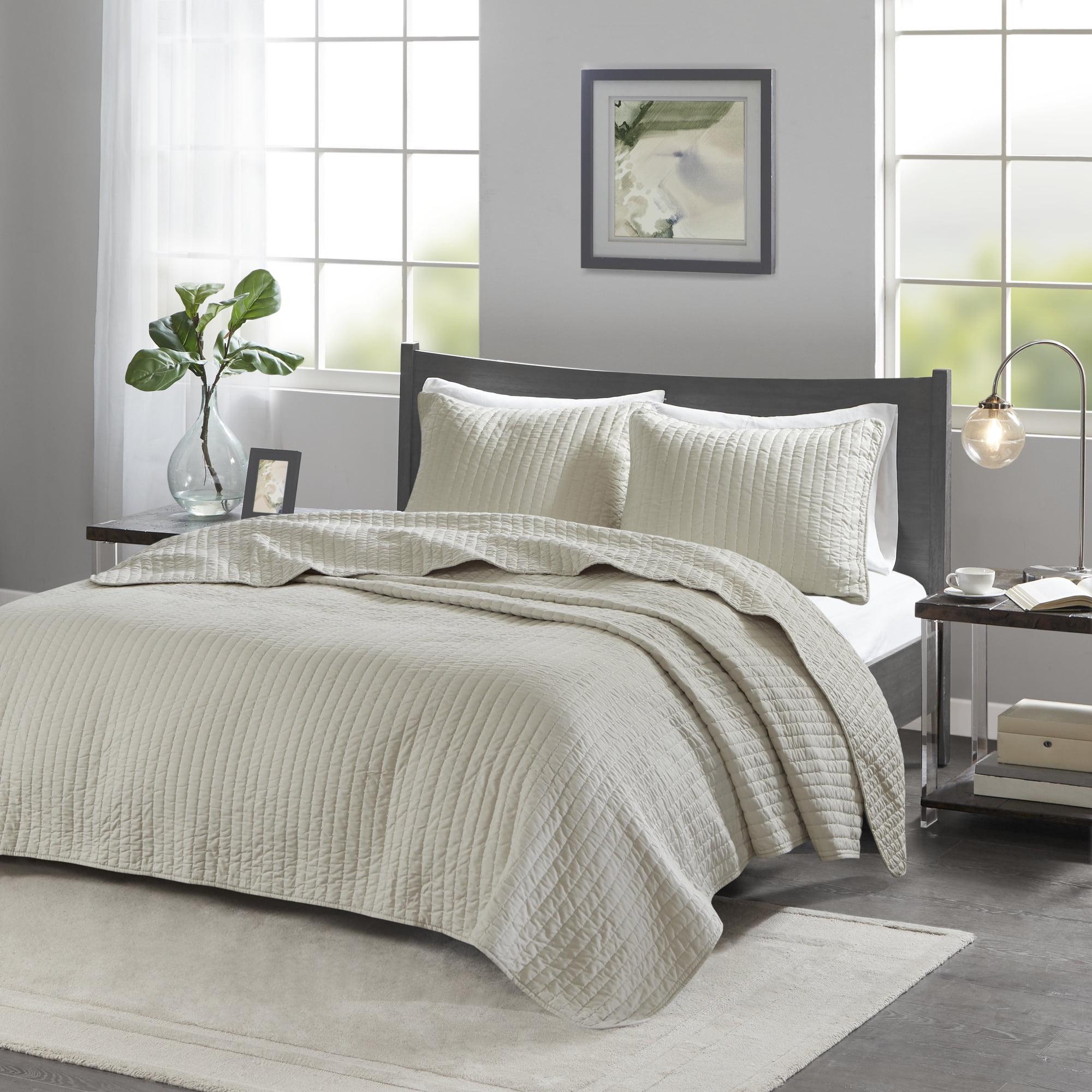 Barwick Reversible Solid 3 Piece Quilt Set