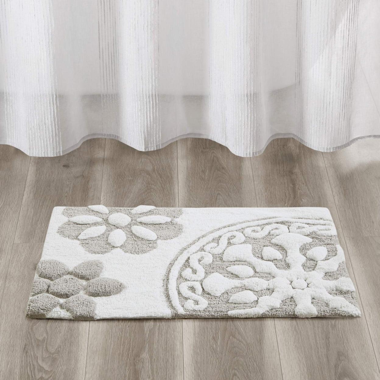 Madison Park Casablanca Medallion Cotton Tufted Bath Rug