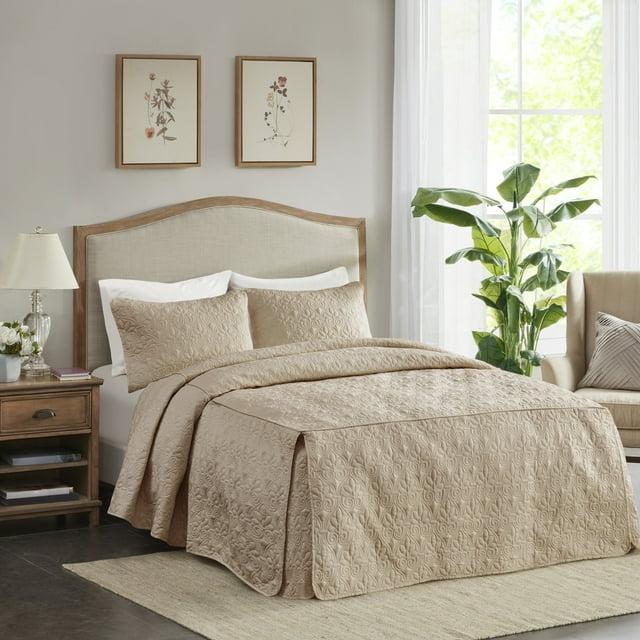 Madison Park Quebec 3 Piece Split Corner Pleated Quilted Bedspread