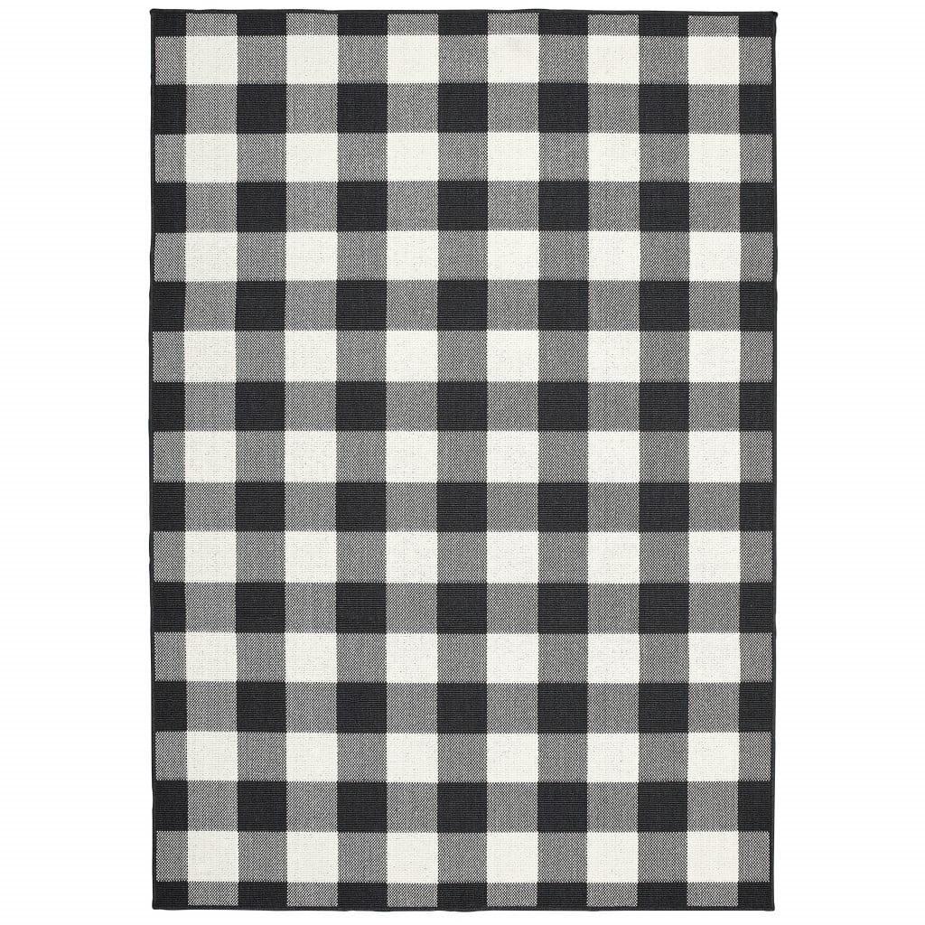 Elegant Black and Ivory Gingham Synthetic Area Rug, 5'x8'