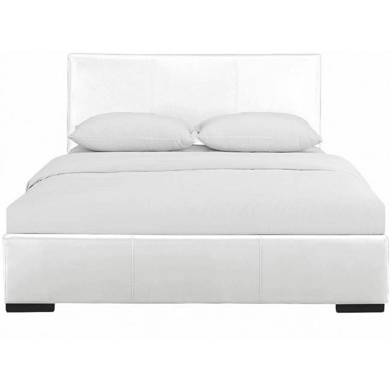 White Tufted Upholstered Queen Wood Platform Bed with Headboard