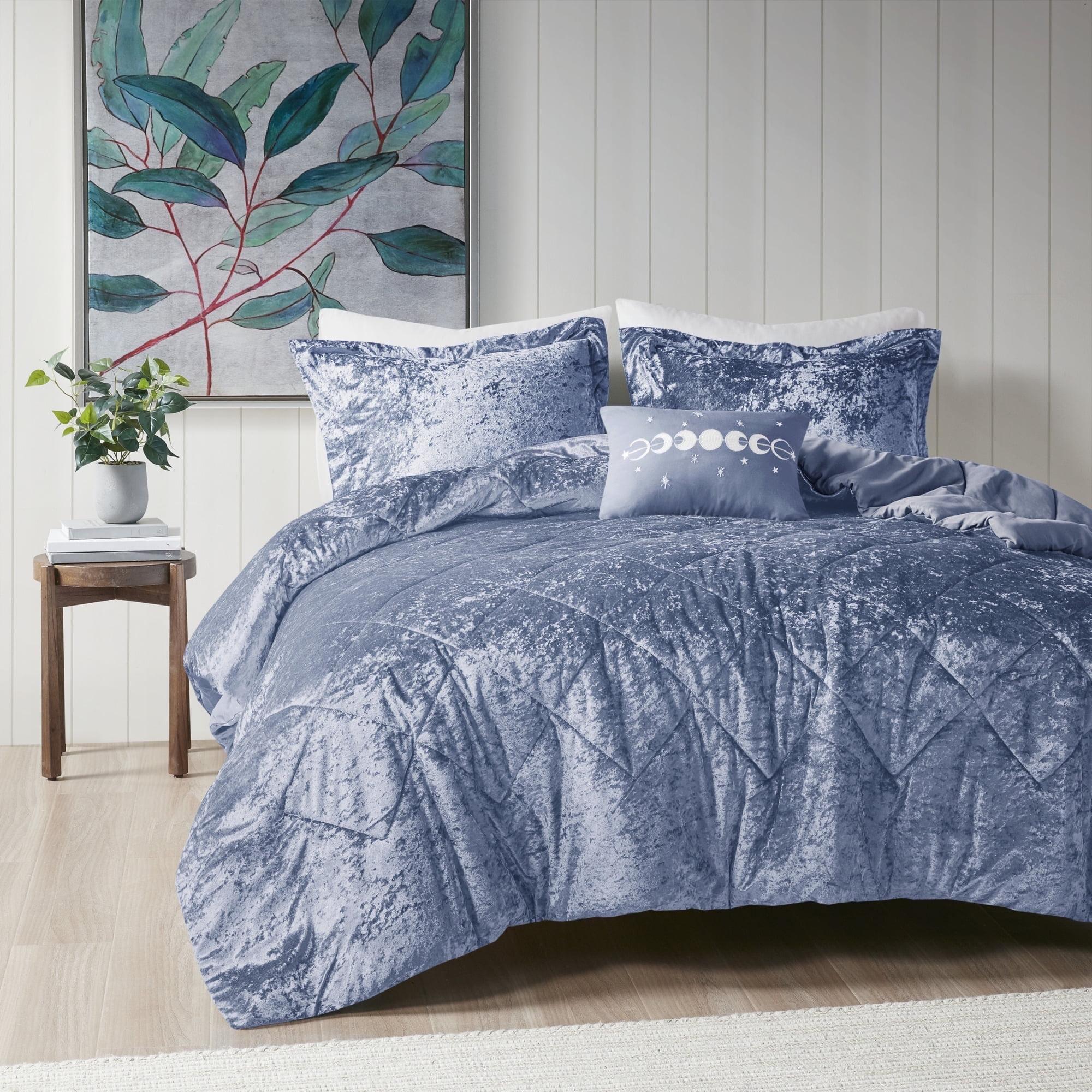 Felicia Crushed Velvet Comforter Set with Throw Pillow