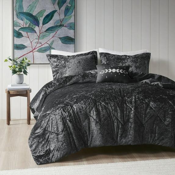 Intelligent Design Felicia Crushed Velvet Comforter Set with Throw Pillow