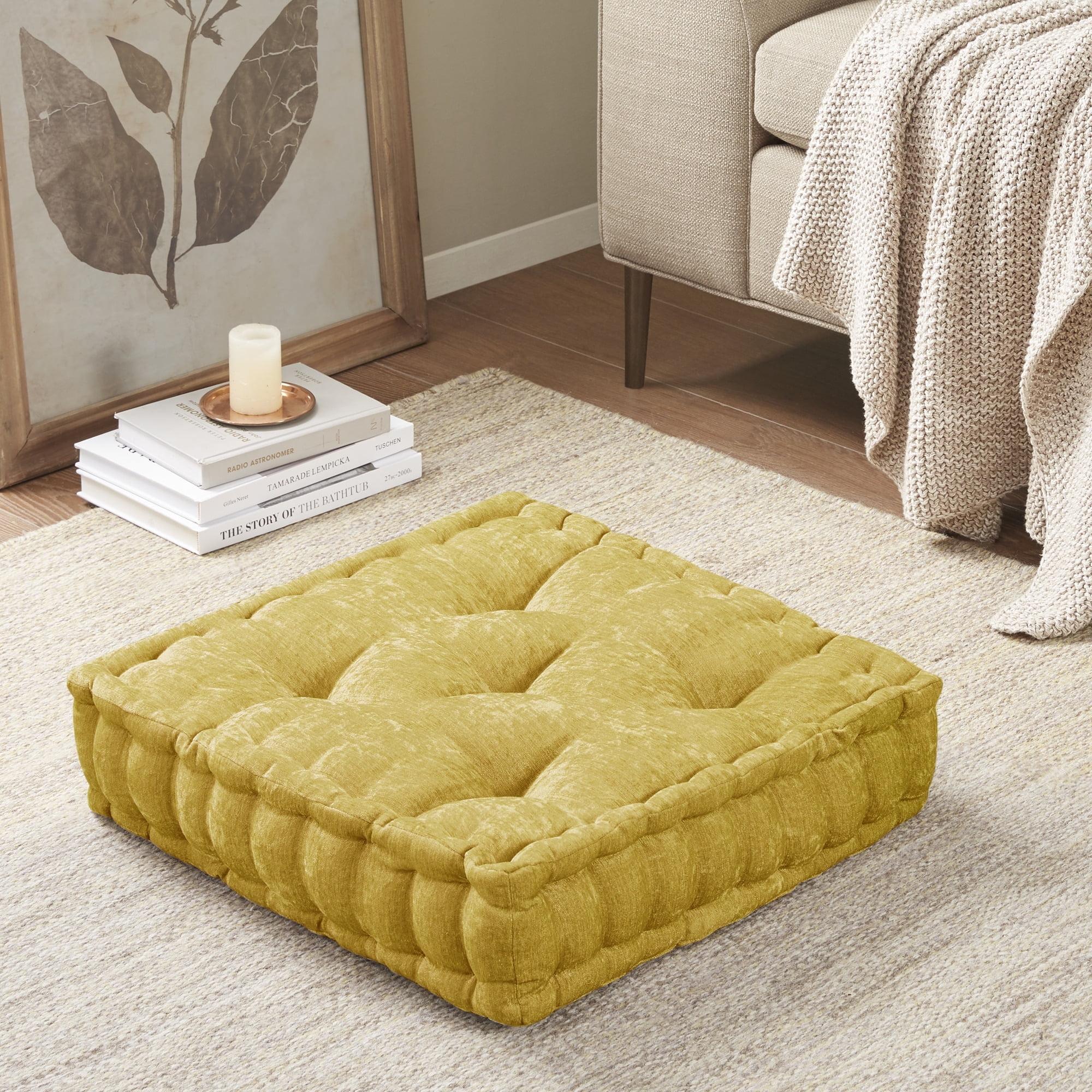 Intelligent Design Oversize Diah Poly Chenille Square Floor Pillow: Hypoallergenic, Indoor Use, Tufted with Scalloped Edge