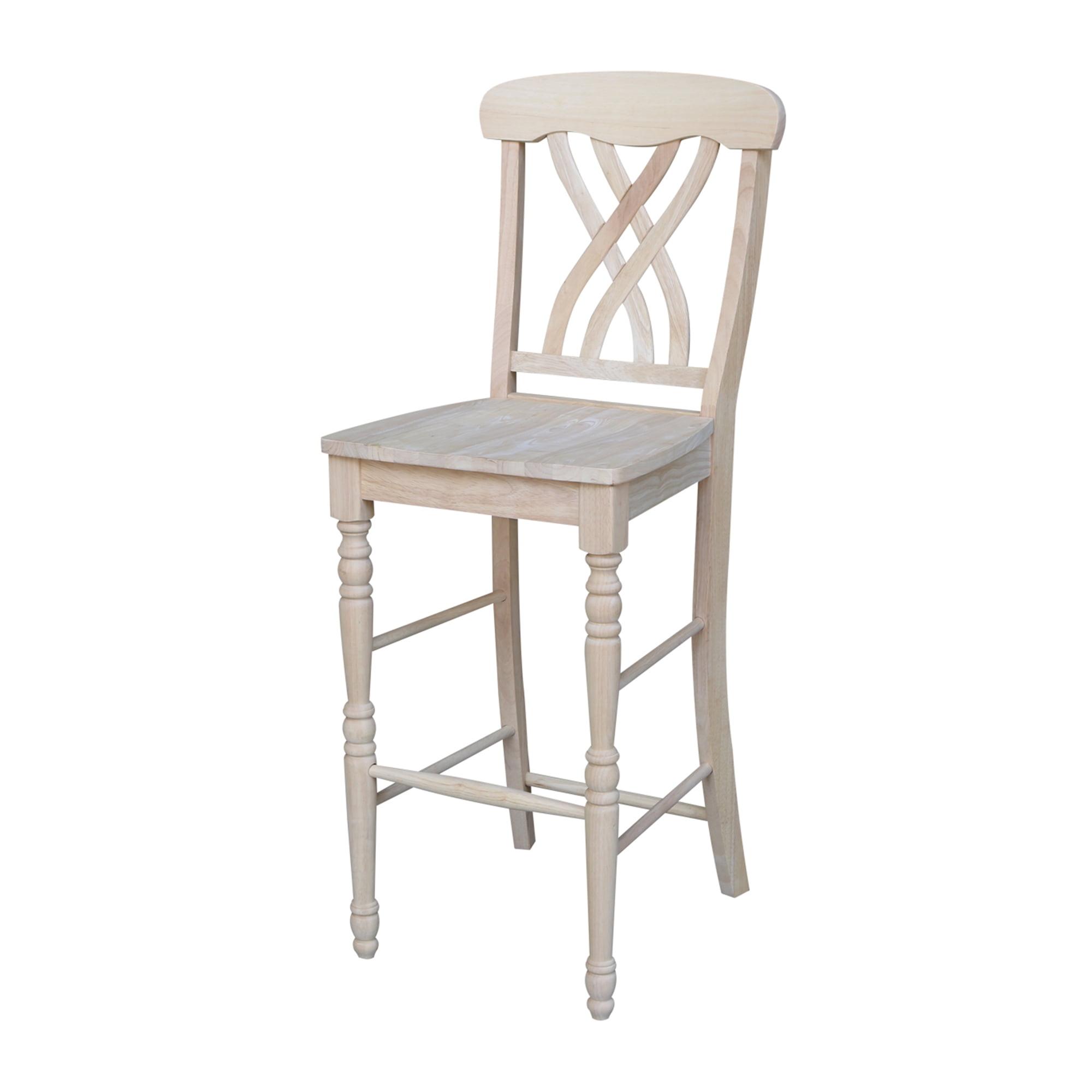 Traditional Parawood 30" Latticeback Bar Stool in Warm Brown