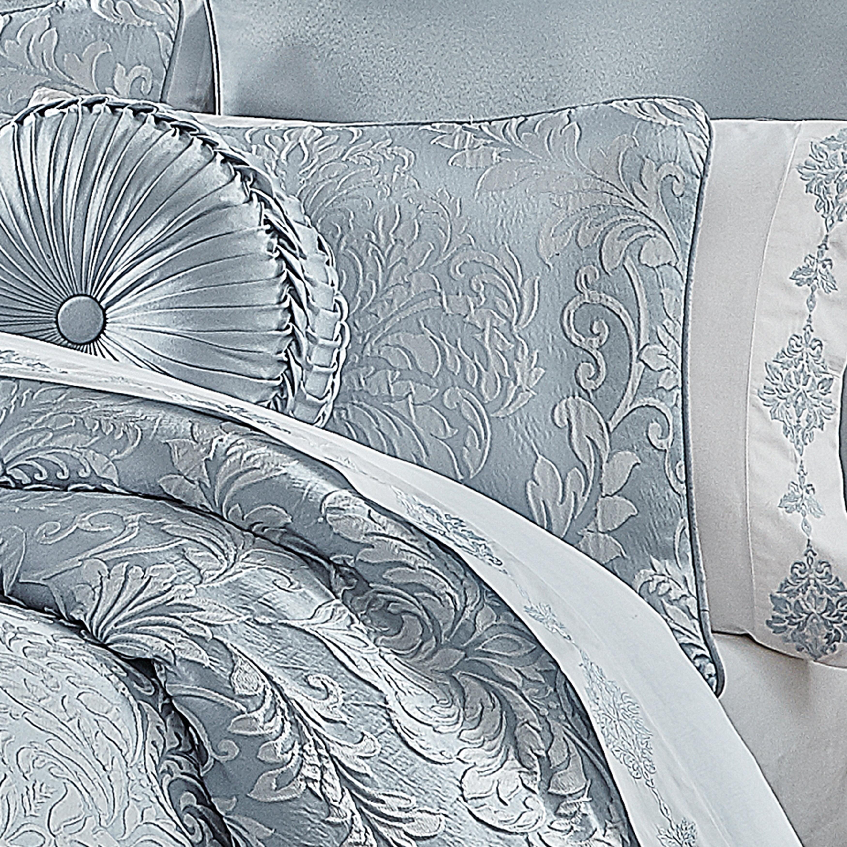 Madeline Comforter Set