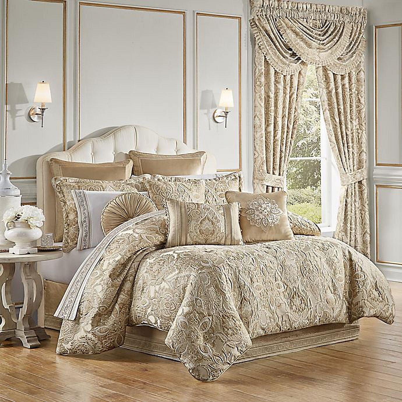 J Queen New York Sandstone Queen 4 Piece Comforter Set