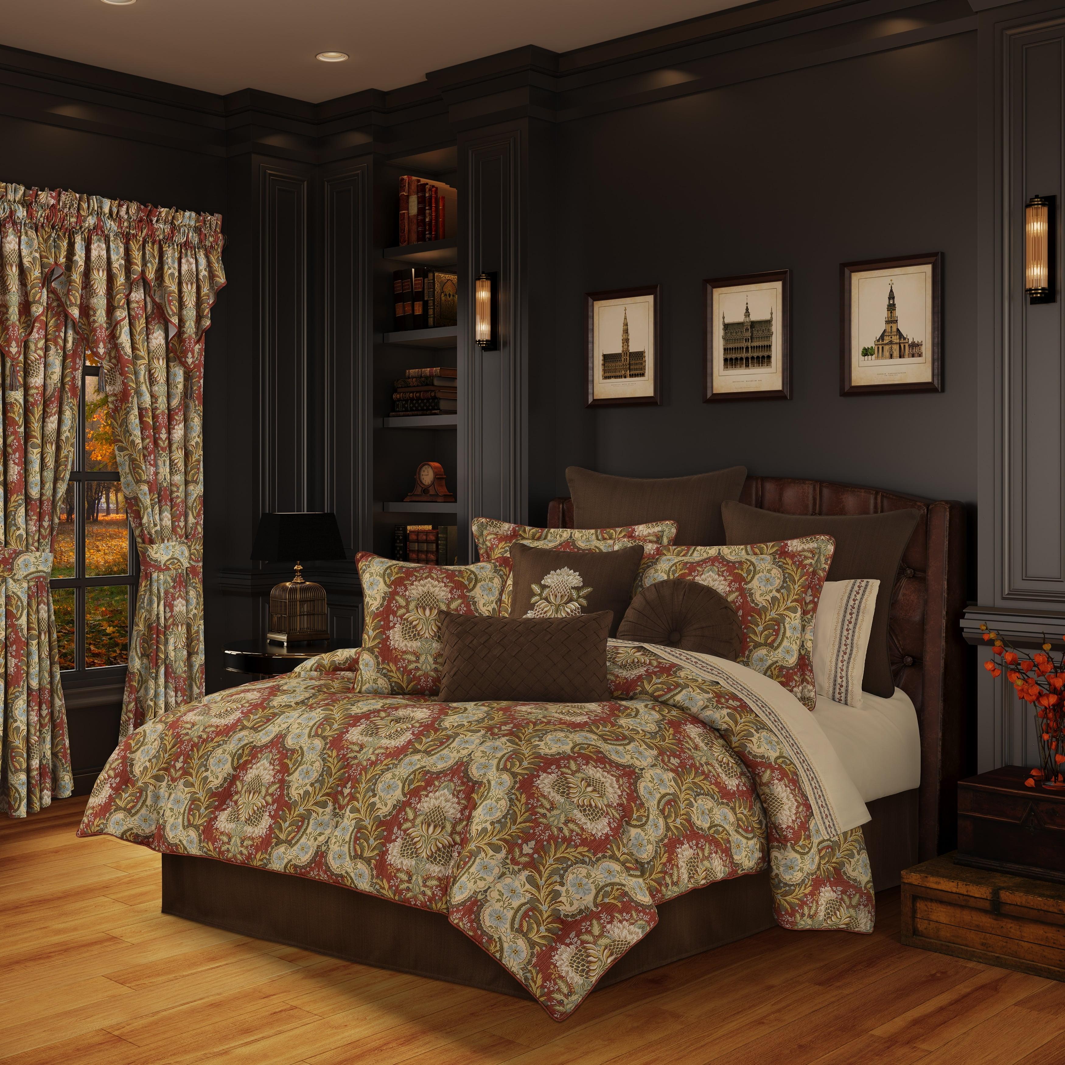 Five Queens Court Sacramento Comforter Set