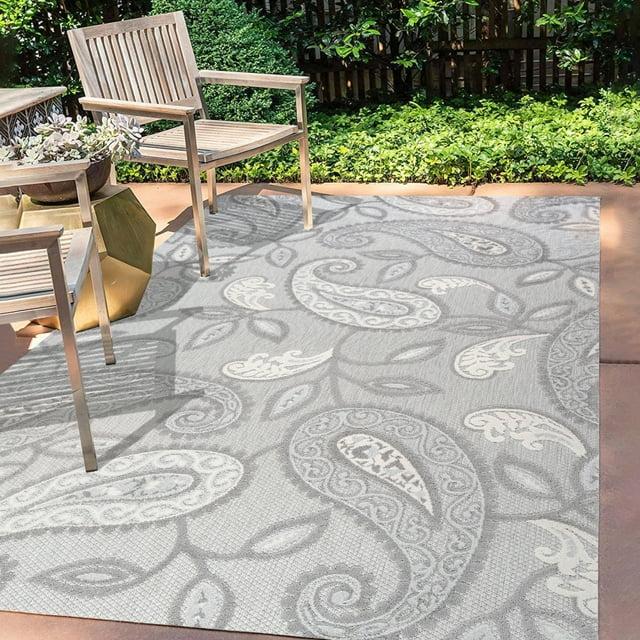 4'x6' Julien Paisley High-Low Indoor/Outdoor Area Rug, Light Gray - JONATHAN Y